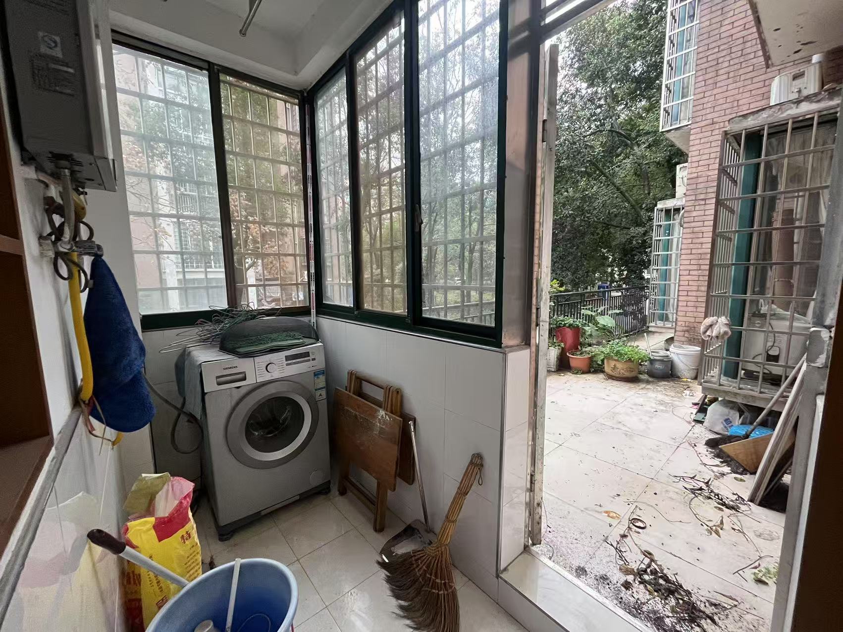 金谷家园  4室2厅2卫    1500.0元/月 金谷家园  4室2厅2卫    1500.0元/月室内图