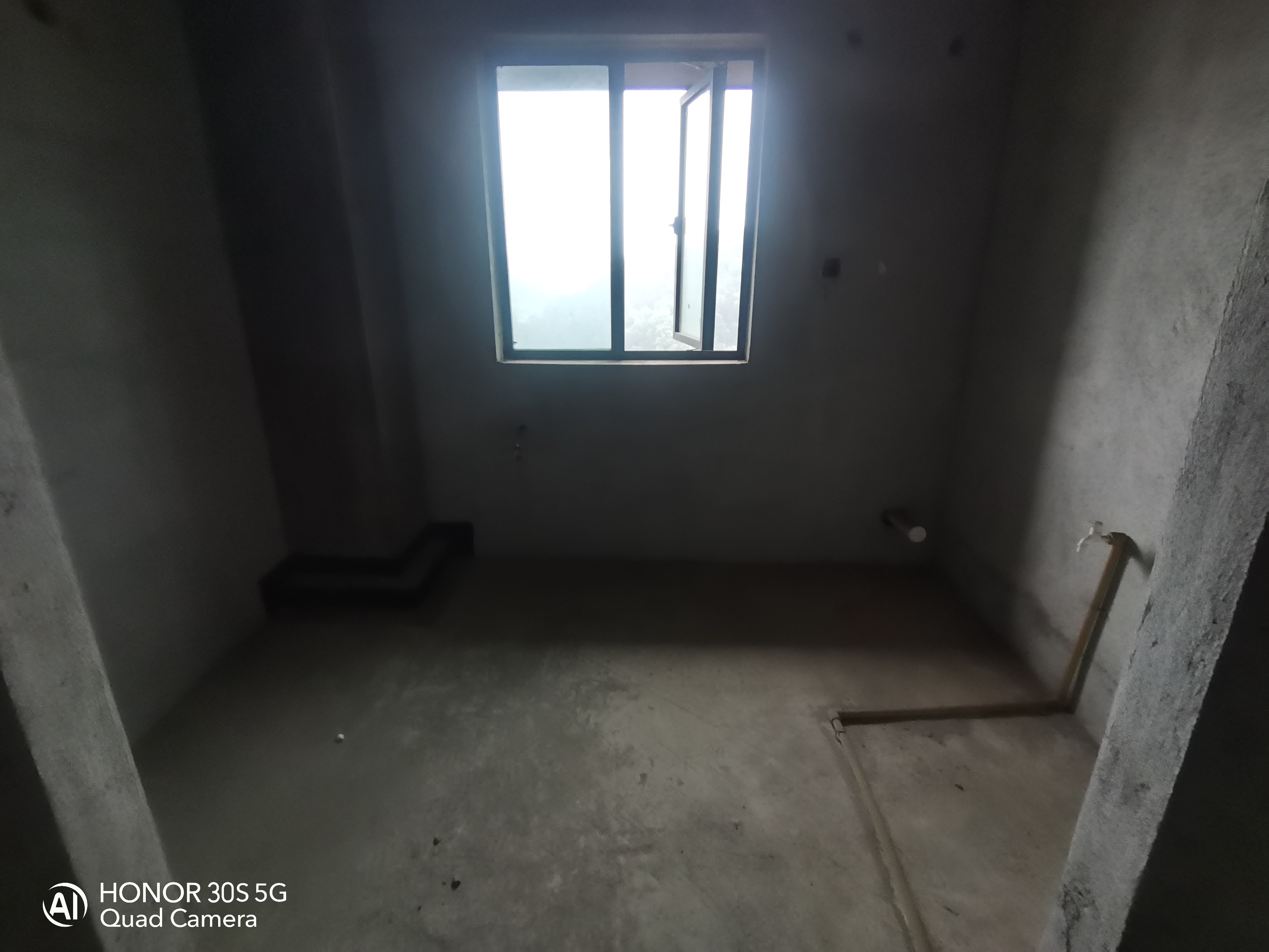 宁邦中心(二期公园里) 4室2厅2卫 60.0万 宁邦中心(二期公园里) 4室2厅2卫 60.0万室内图