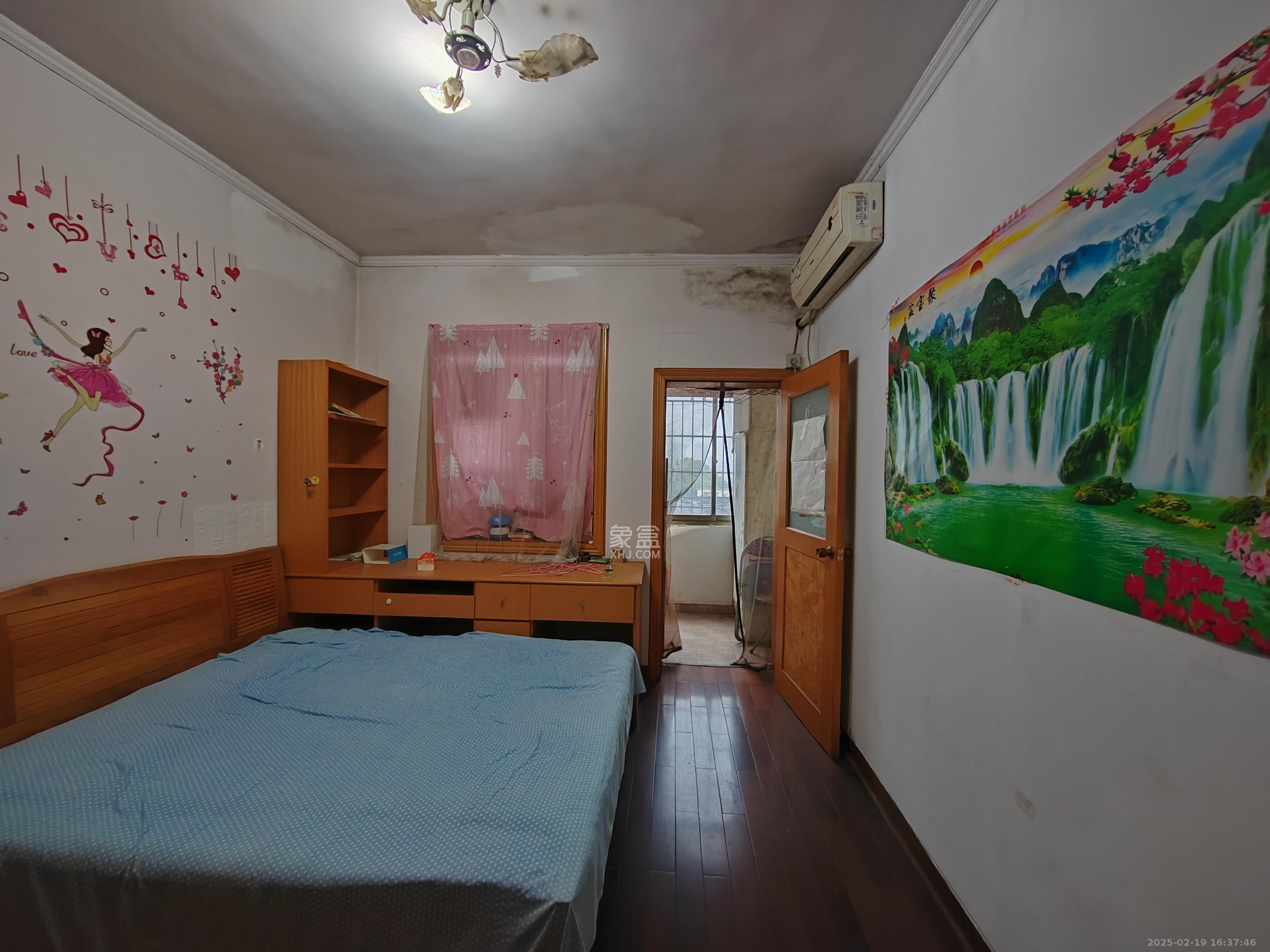 东瓜山三村(东电社区) 2室1厅1卫 1200.0元/月 东瓜山三村(东电社区) 2室1厅1卫 1200.0元/月室内图