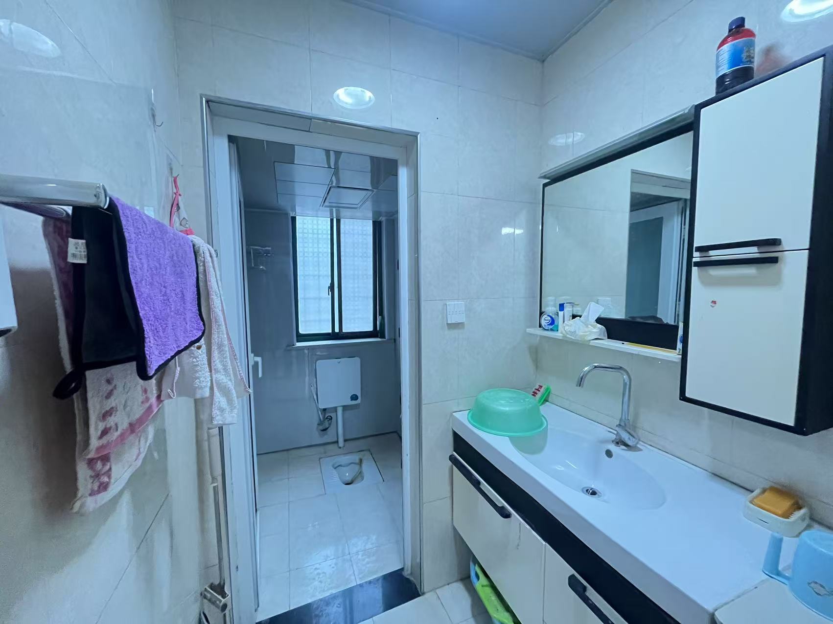 金谷家园  4室2厅2卫    1500.0元/月 金谷家园  4室2厅2卫    1500.0元/月室内图