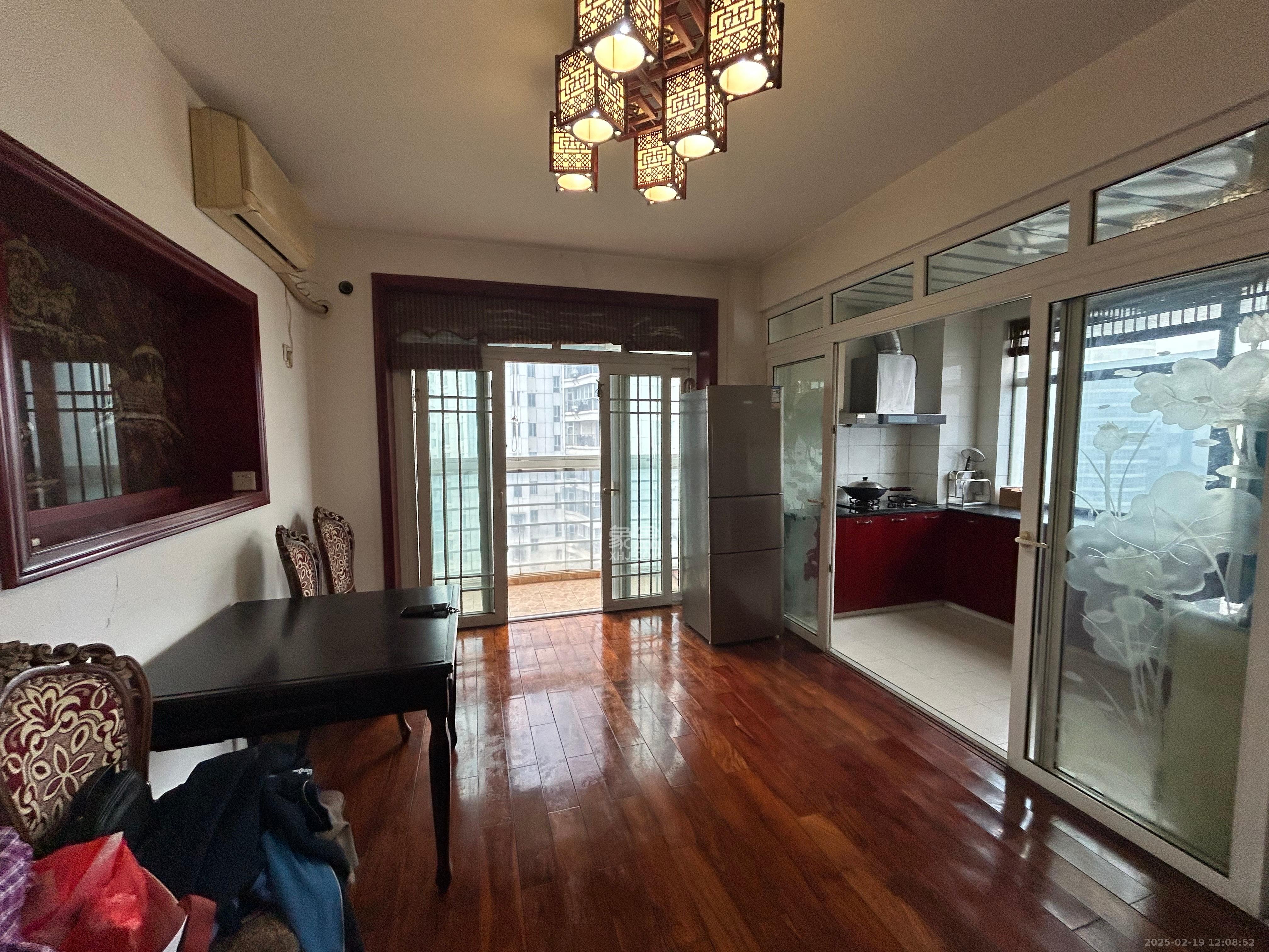 美林景园 4室2厅2卫 3000.0元/月 美林景园 4室2厅2卫 3000.0元/月室内图