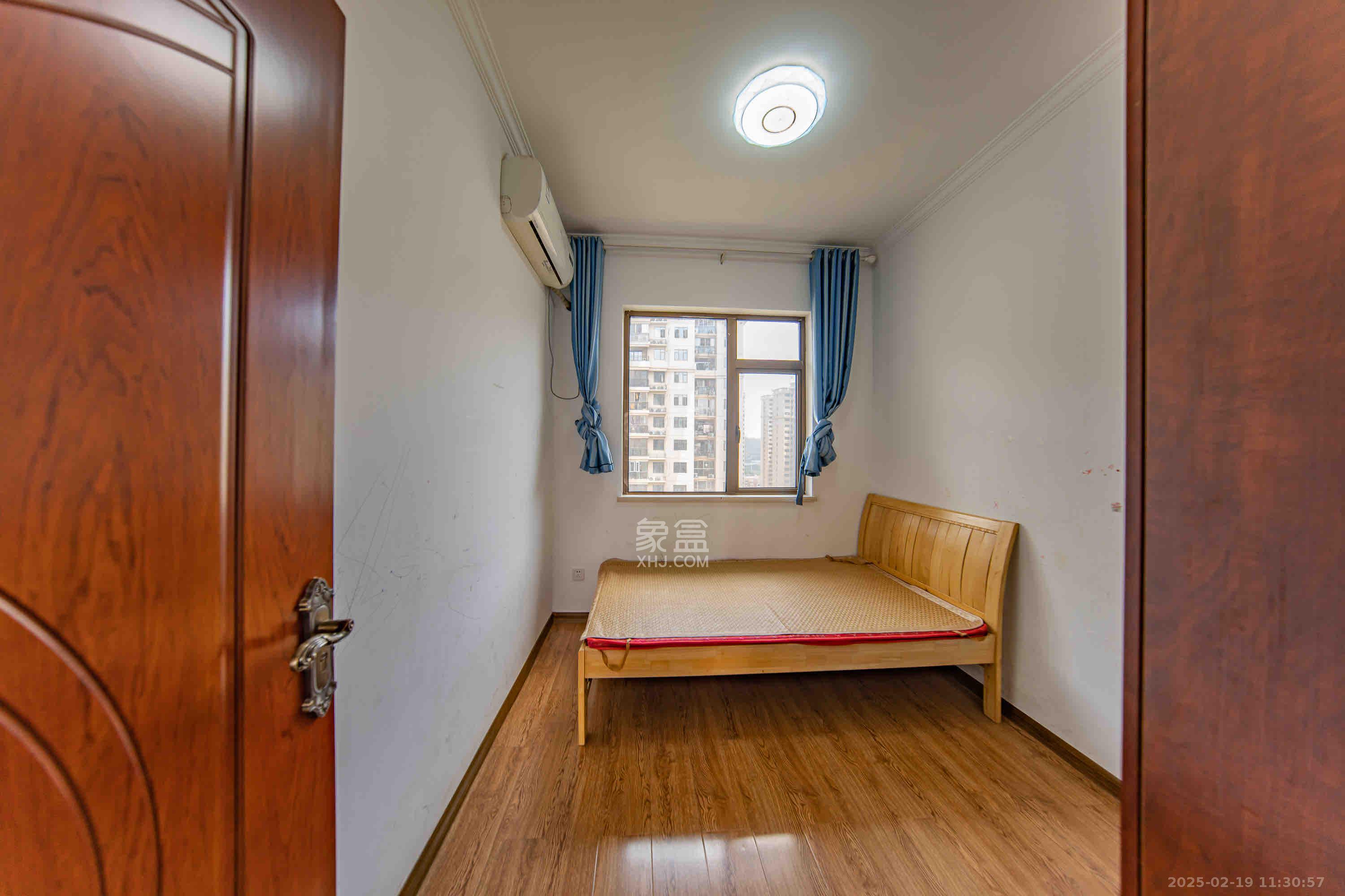 江山帝景哈佛 4室2厅2卫 2400.0元/月 江山帝景哈佛 4室2厅2卫 2400.0元/月室内图