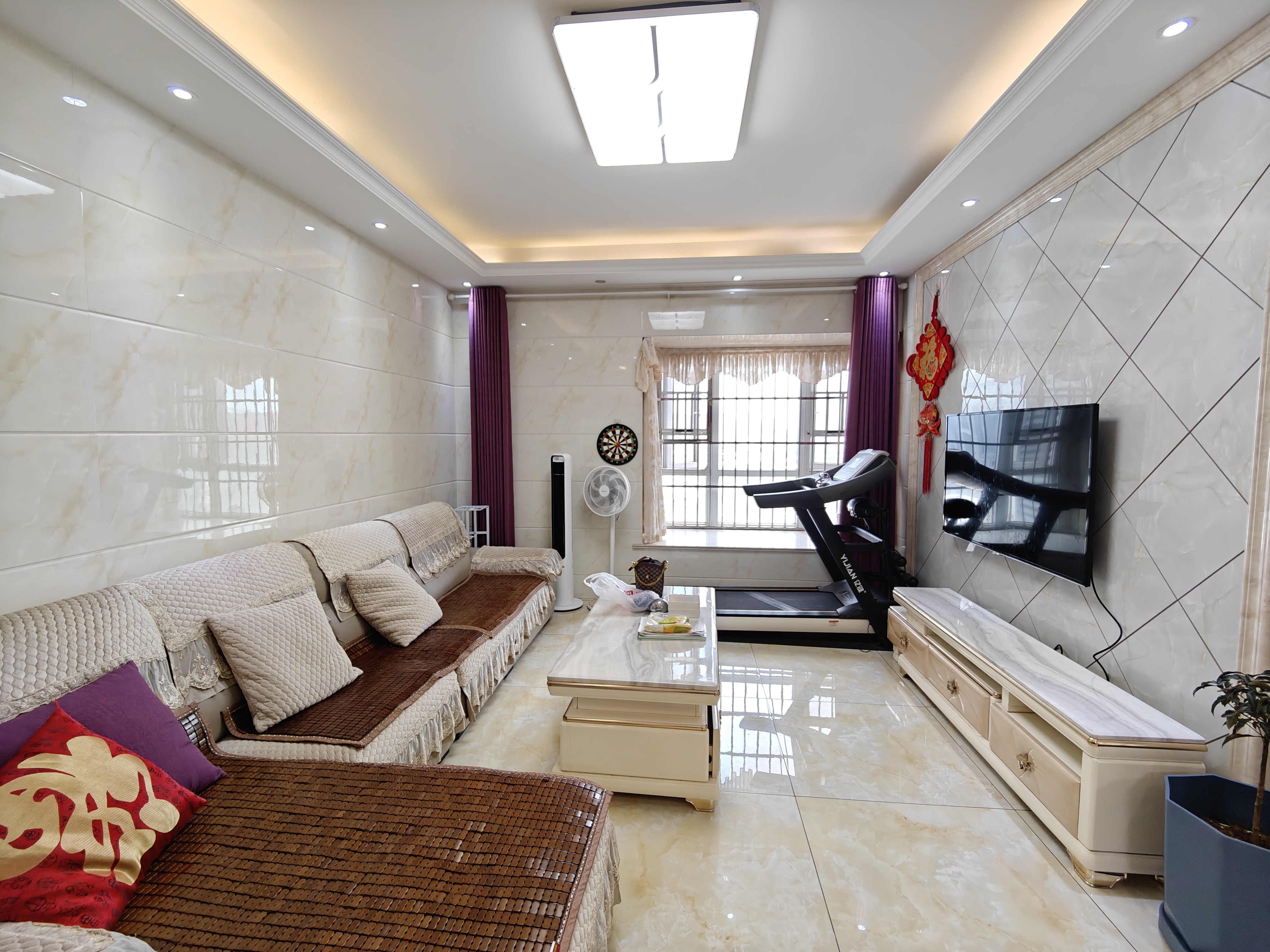 美的城二期 3室2厅2卫 1800.0元/月 美的城二期 3室2厅2卫 1800.0元/月户型图