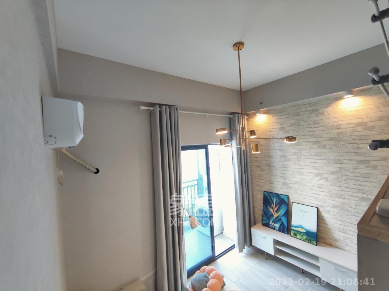 裕天国际商汇中心 1室1厅1卫 1600.0元/月 裕天国际商汇中心 1室1厅1卫 1600.0元/月室内图