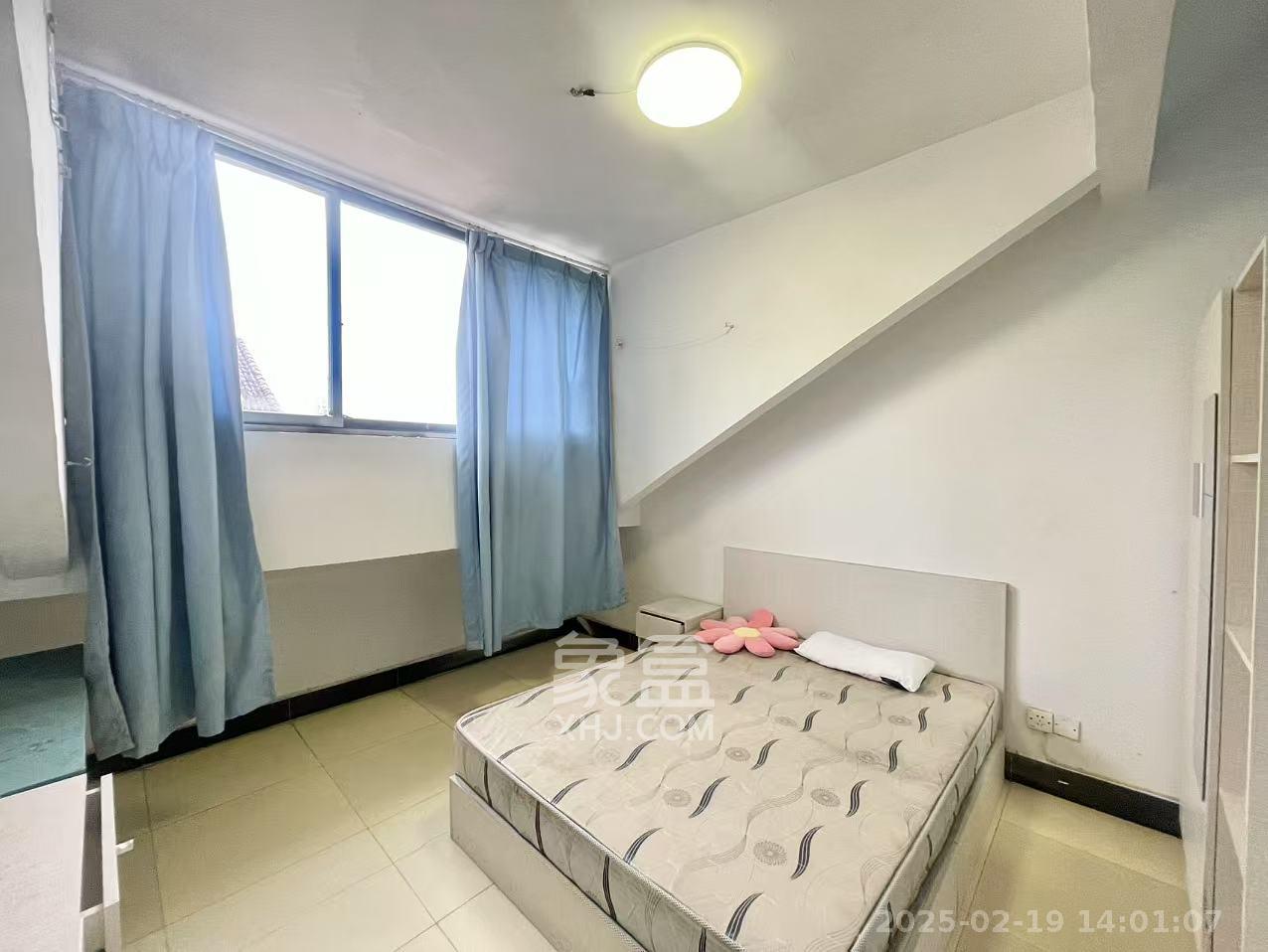 东方新城 6室0厅2卫 700.0元/月 东方新城 6室0厅2卫 700.0元/月室内图