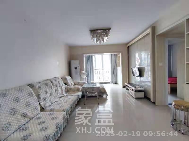 丽发新城  2室2厅1卫   1800.00元/月室内图