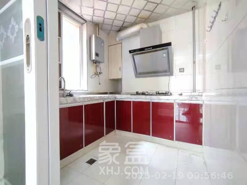 丽发新城  2室2厅1卫   1800.00元/月室内图