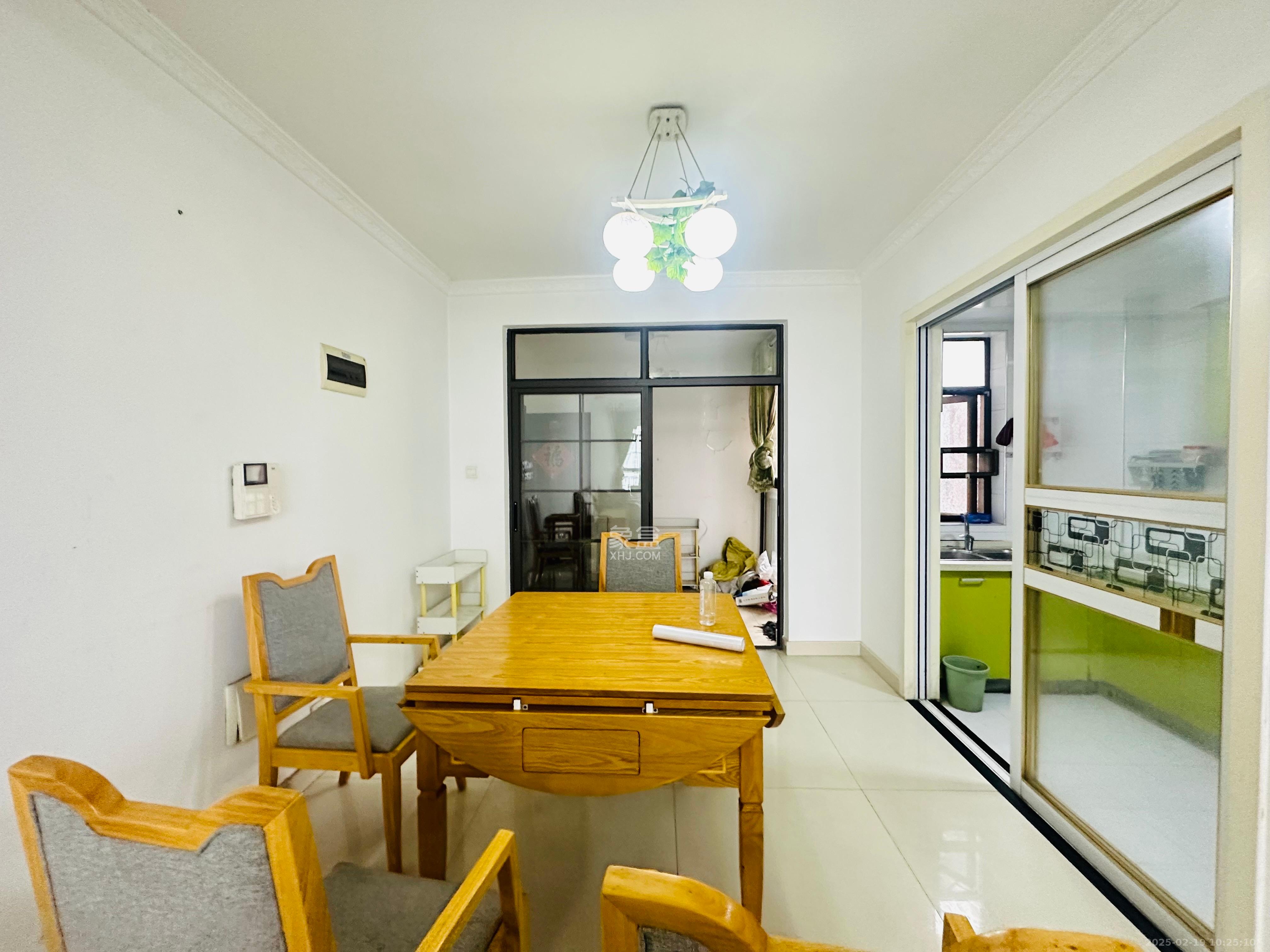 好望谷 3室2厅2卫 1900.0元/月 好望谷 3室2厅2卫 1900.0元/月室内图