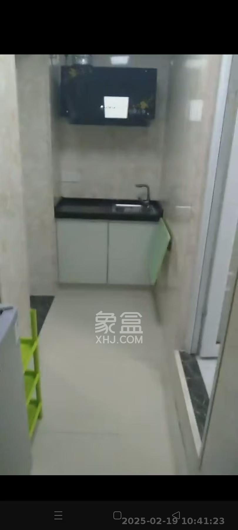 黄鹤小区4片 1室0厅0卫 1250.0元/月 黄鹤小区4片 1室0厅0卫 1250.0元/月室内图