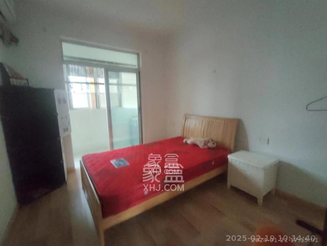 恒广国际景园一二区 3室2厅2卫 2600.0元/月 恒广国际景园一二区 3室2厅2卫 2600.0元/月室内图