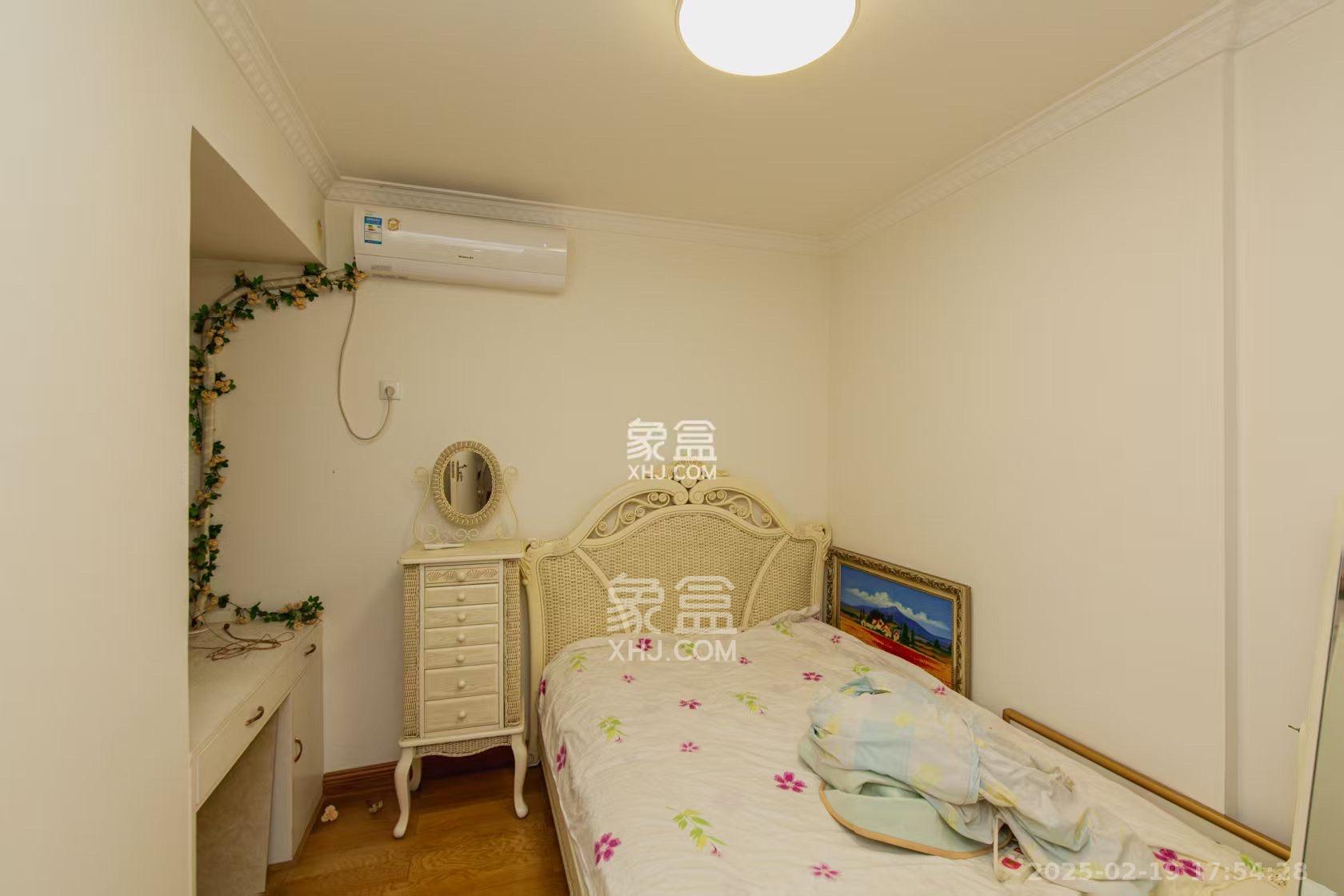 五矿万境水岸一期(万境水岸嘉苑) 2室2厅1卫 2200.0元/月 五矿万境水岸一期(万境水岸嘉苑) 2室2厅1卫 2200.0元/月室内图