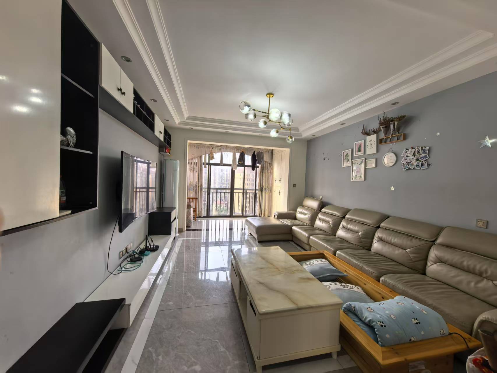 东方新城 3室2厅2卫 54.8万 东方新城 3室2厅2卫 54.8万室内图