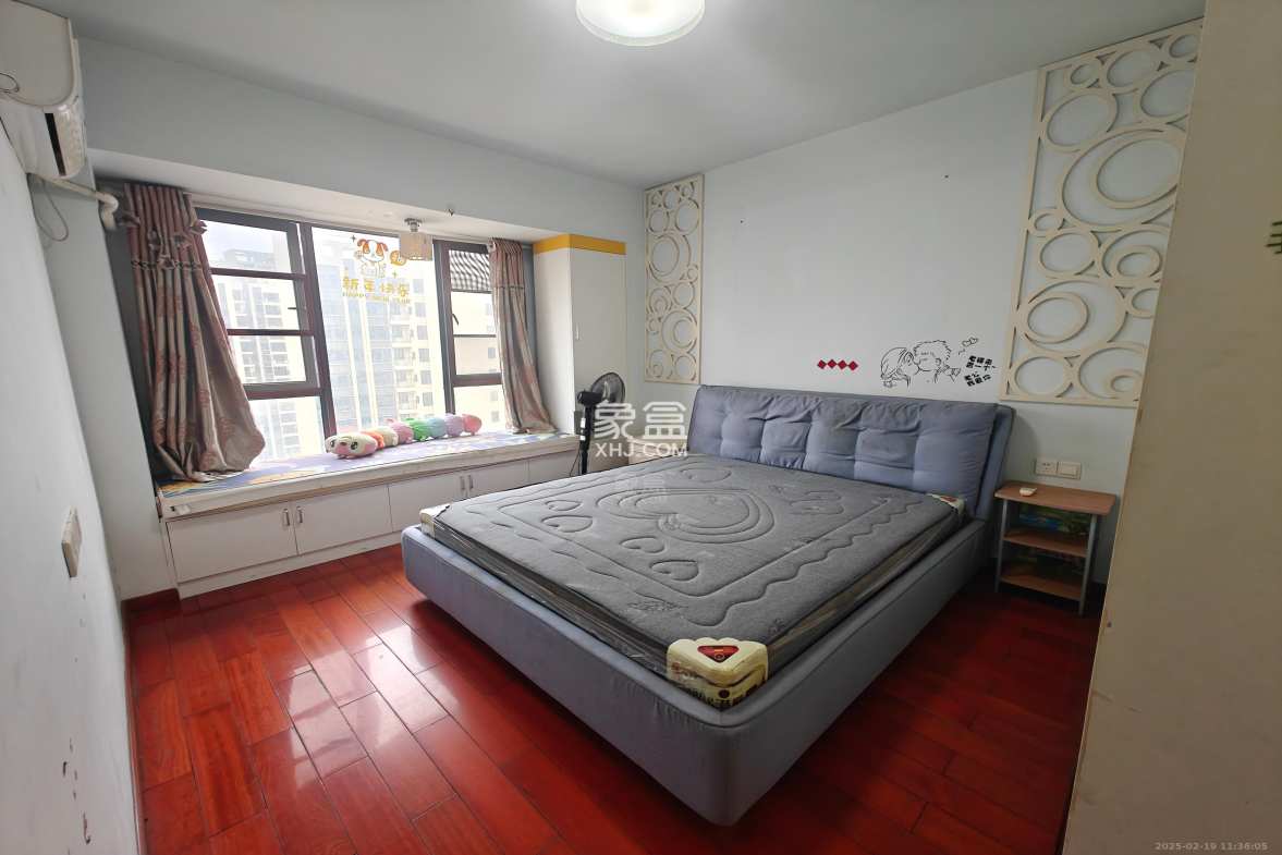 佳兆业金域天下二期 3室2厅2卫 1800.0元/月 佳兆业金域天下二期 3室2厅2卫 1800.0元/月室内图