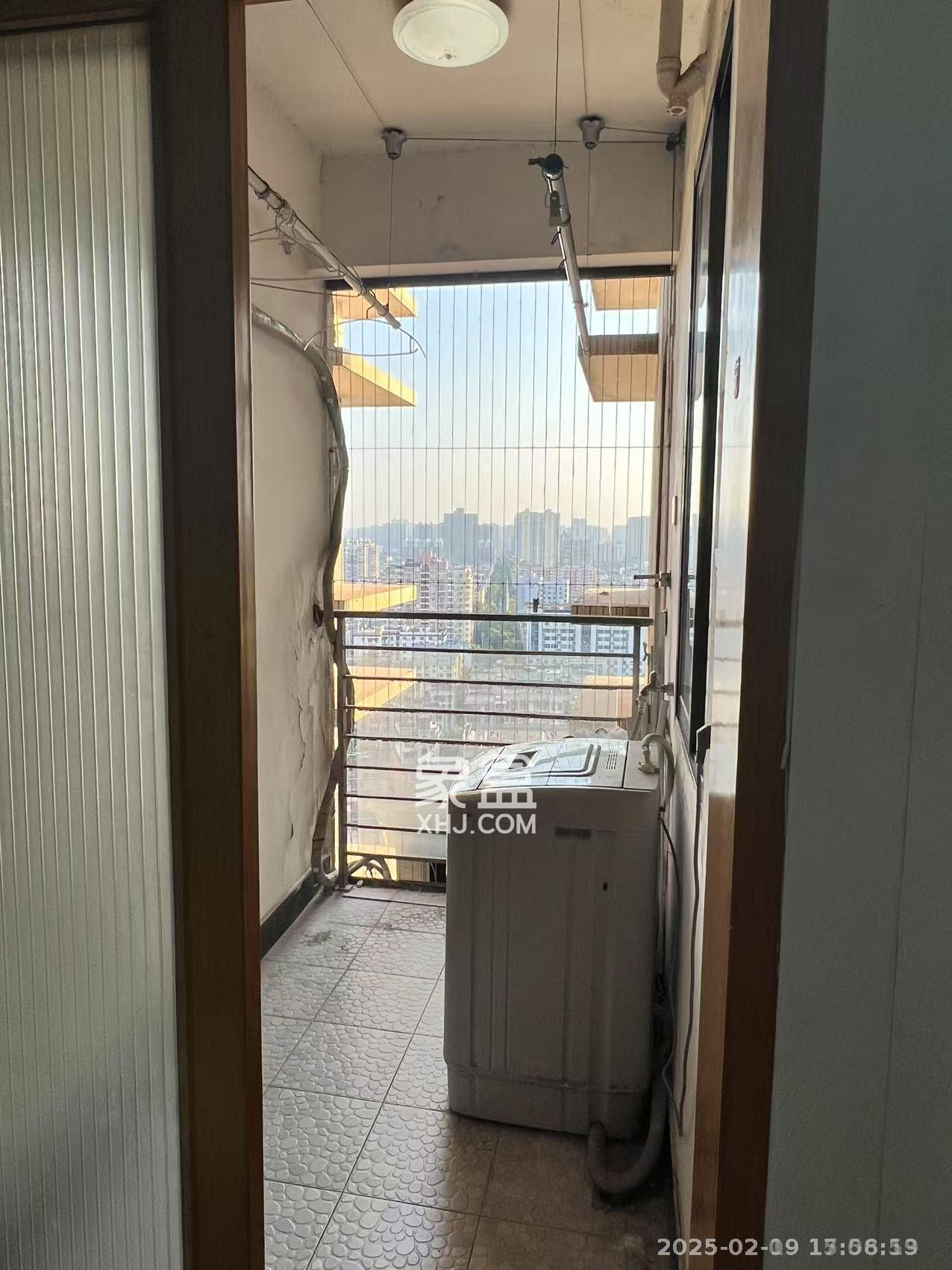 东方银座(东方摩卡) 1室1厅1卫 2300.0元/月 东方银座(东方摩卡) 1室1厅1卫 2300.0元/月室内图