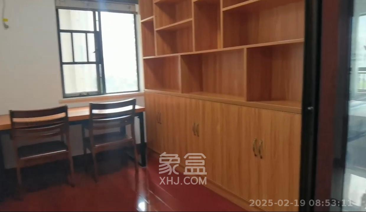 中海梅溪湖壹号  3室2厅1卫   3000.00元/月