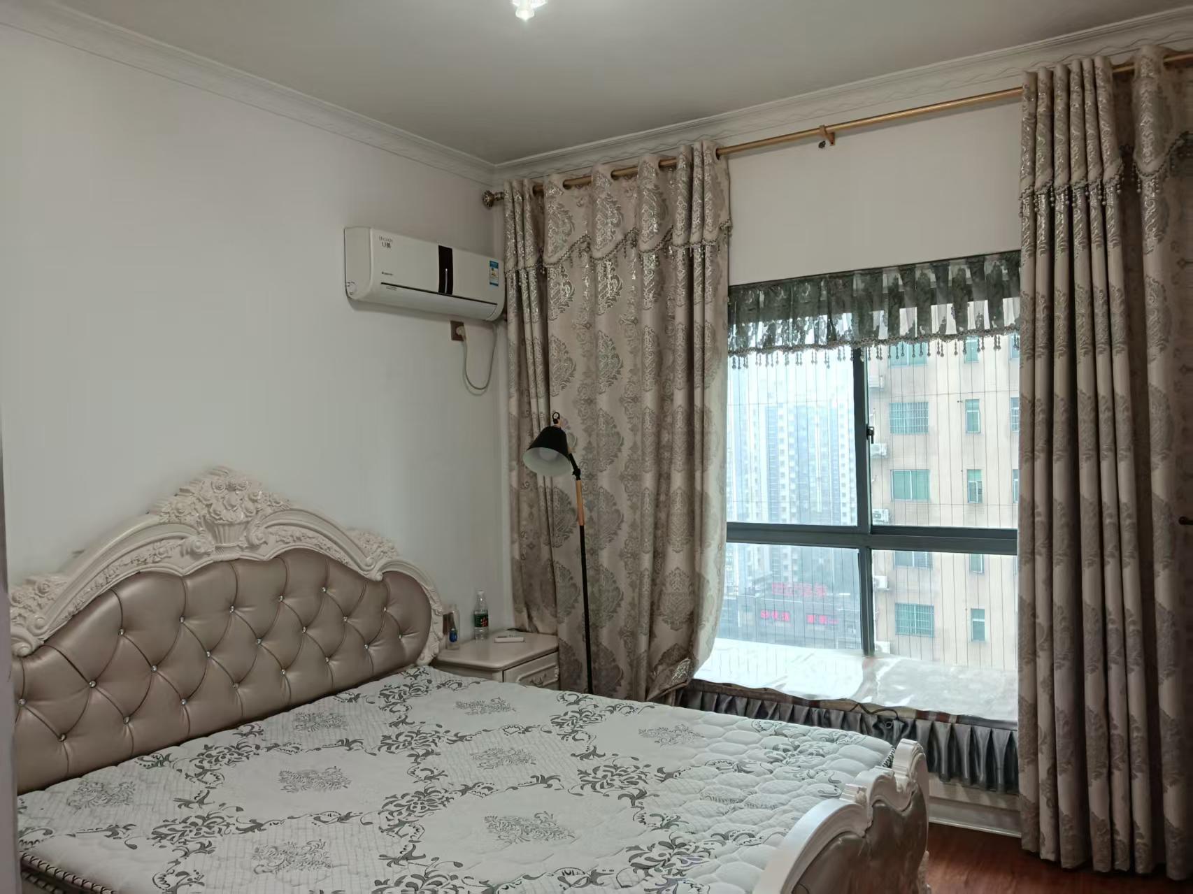 鹏利广场 3室2厅1卫 2000.0元/月 鹏利广场 3室2厅1卫 2000.0元/月室内图