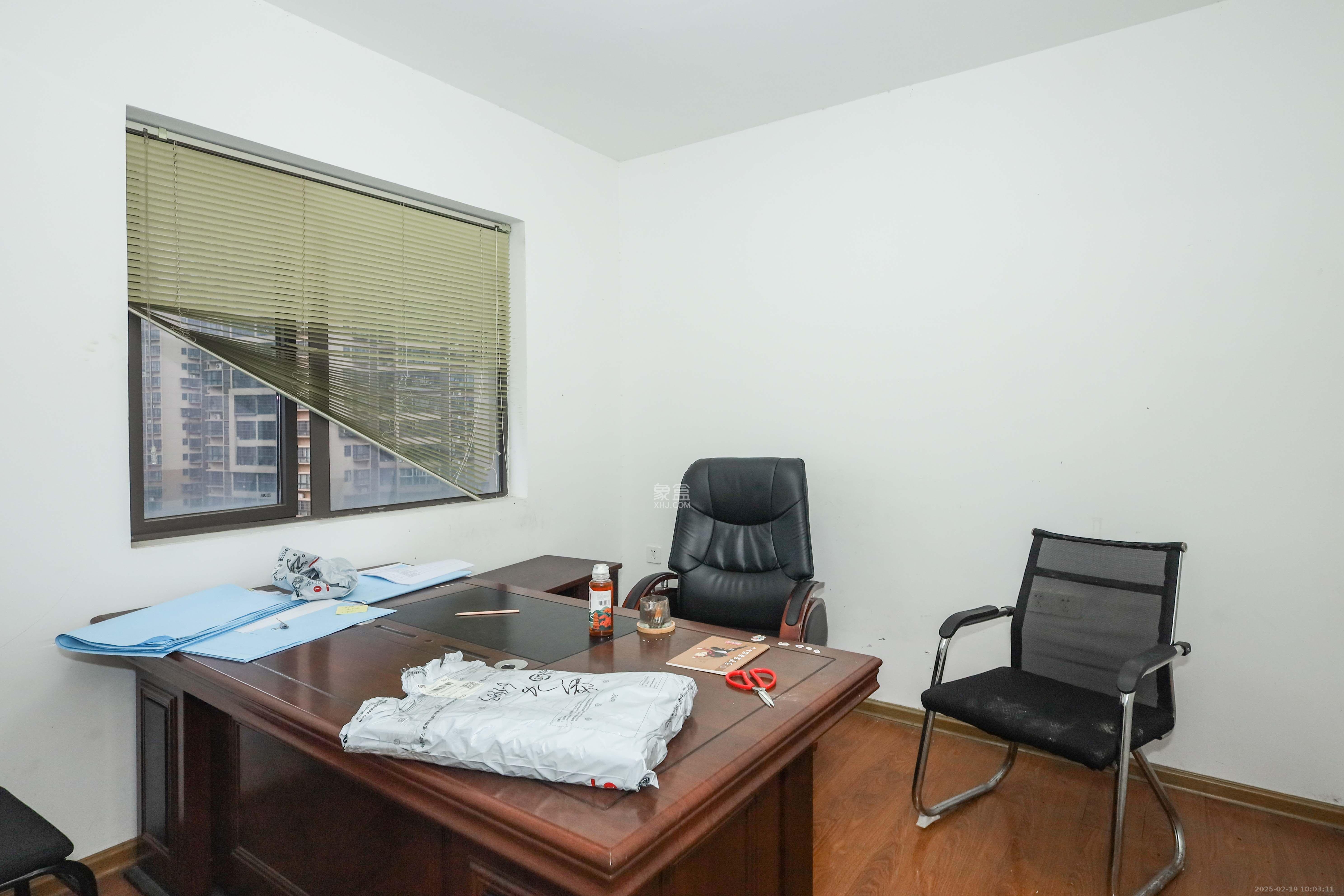 梅溪湖合能璞丽 3室2厅2卫 2400.0元/月 梅溪湖合能璞丽 3室2厅2卫 2400.0元/月室内图