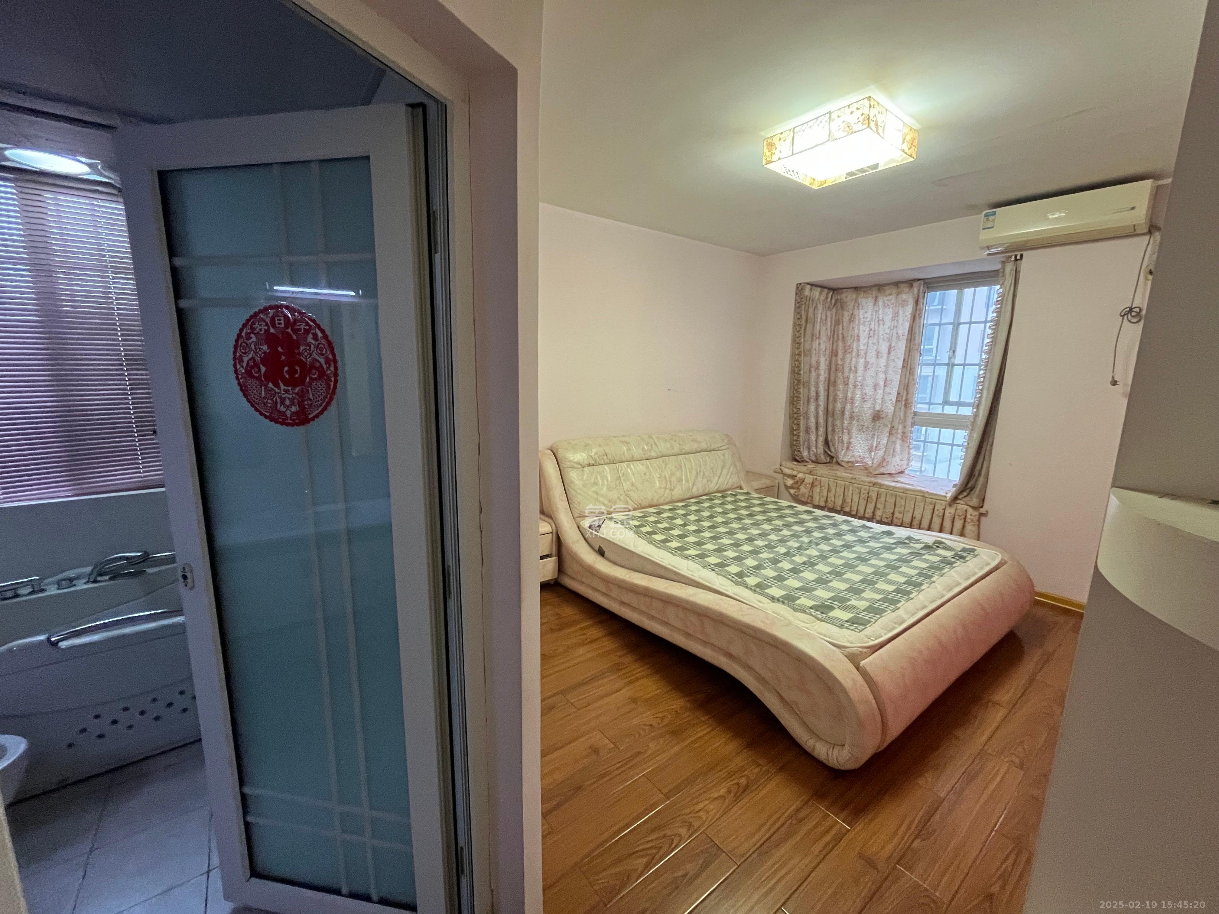 香河公寓 3室2厅2卫 2600.0元/月 香河公寓 3室2厅2卫 2600.0元/月室内图