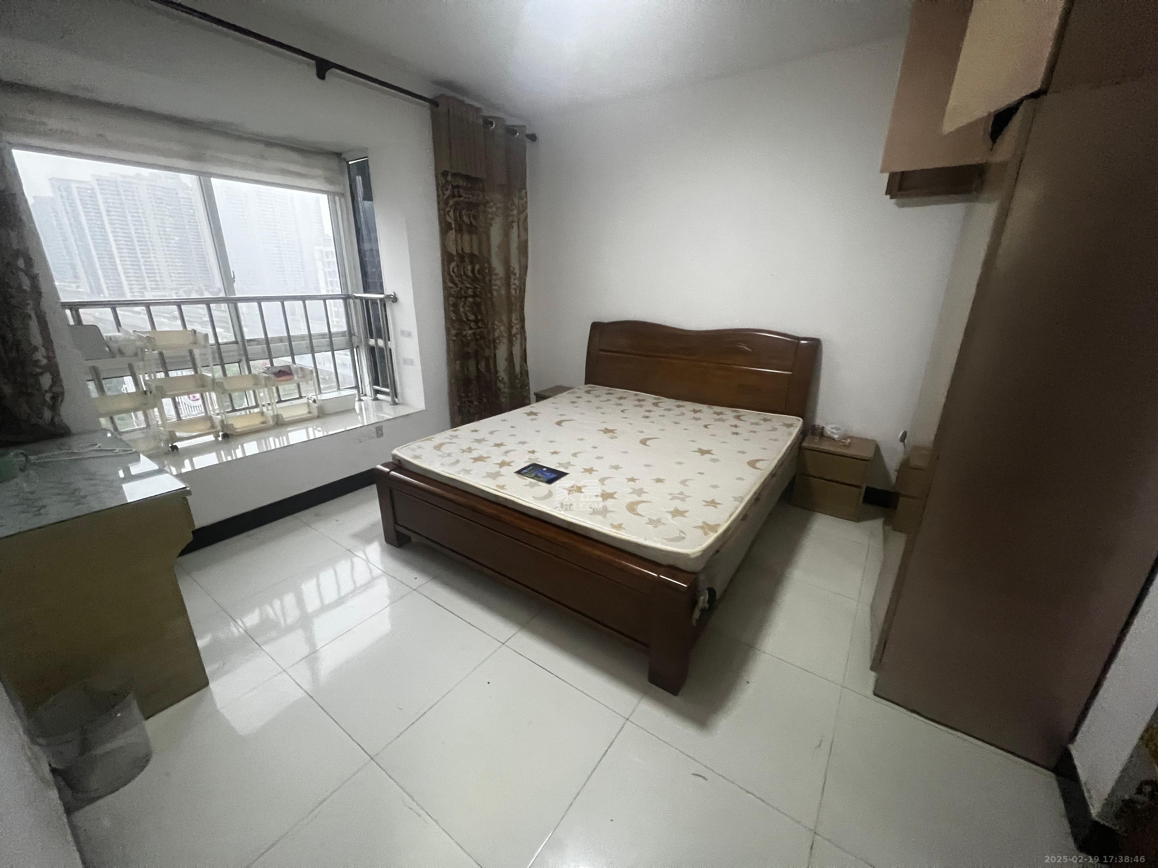 古汉名居  4室2厅2卫    3200.0元/月 古汉名居  4室2厅2卫    3200.0元/月室内图