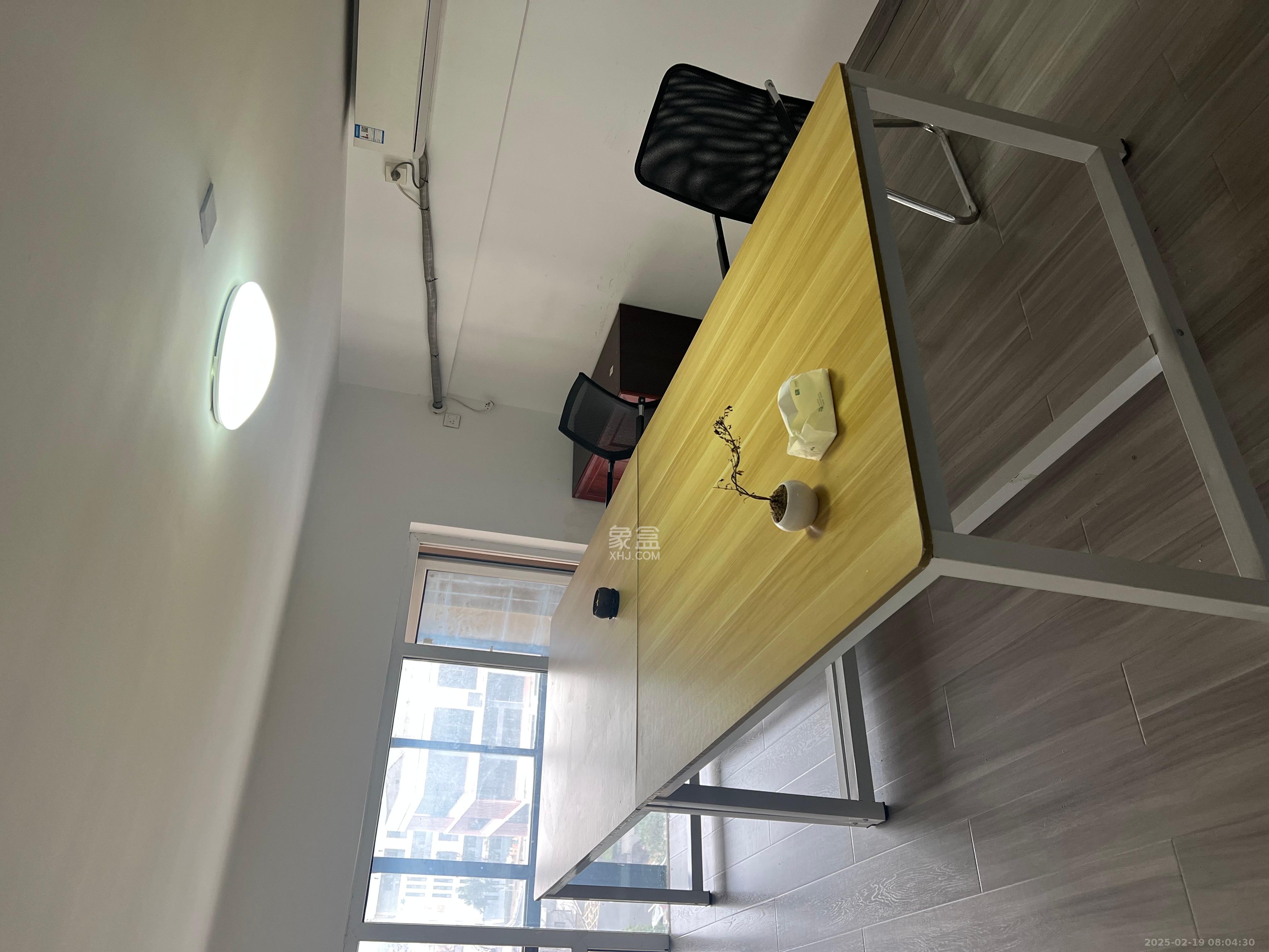 金科时代中心 1室1厅1卫 2000.0元/月 金科时代中心 1室1厅1卫 2000.0元/月室内图