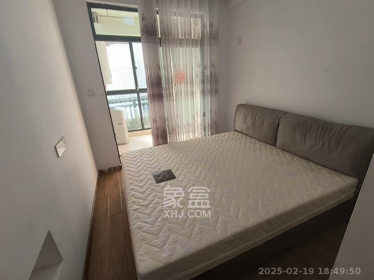 澳海澜庭  2室1厅1卫   1700.00元/月室内图
