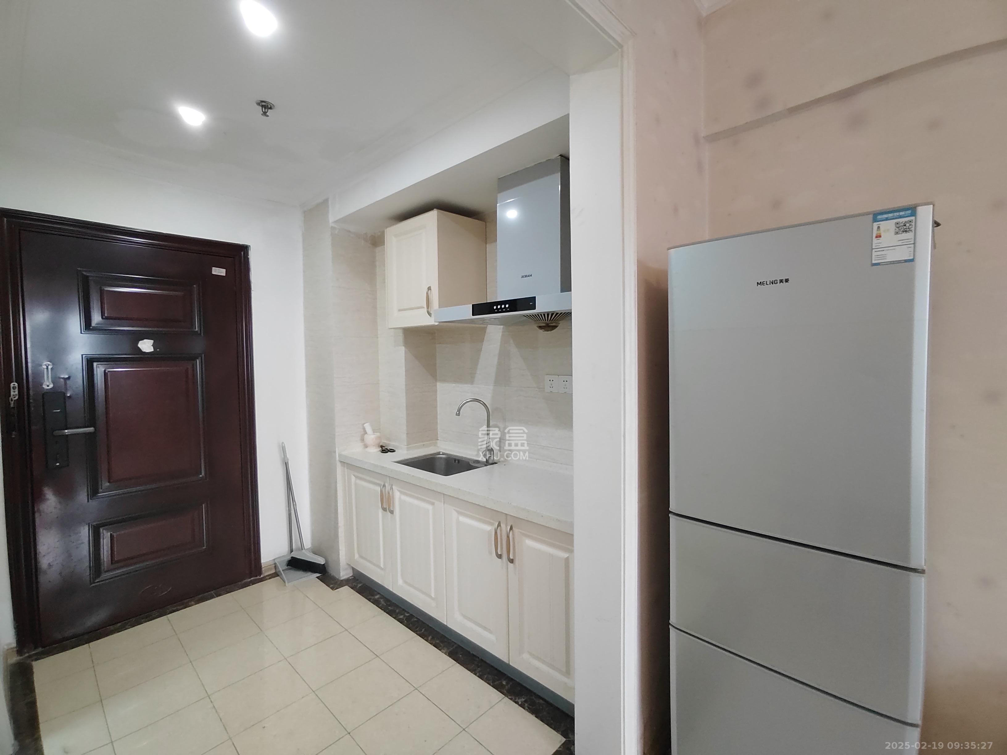 五江天街北区  1室1厅1卫    1500.0元/月 五江天街北区  1室1厅1卫    1500.0元/月室内图