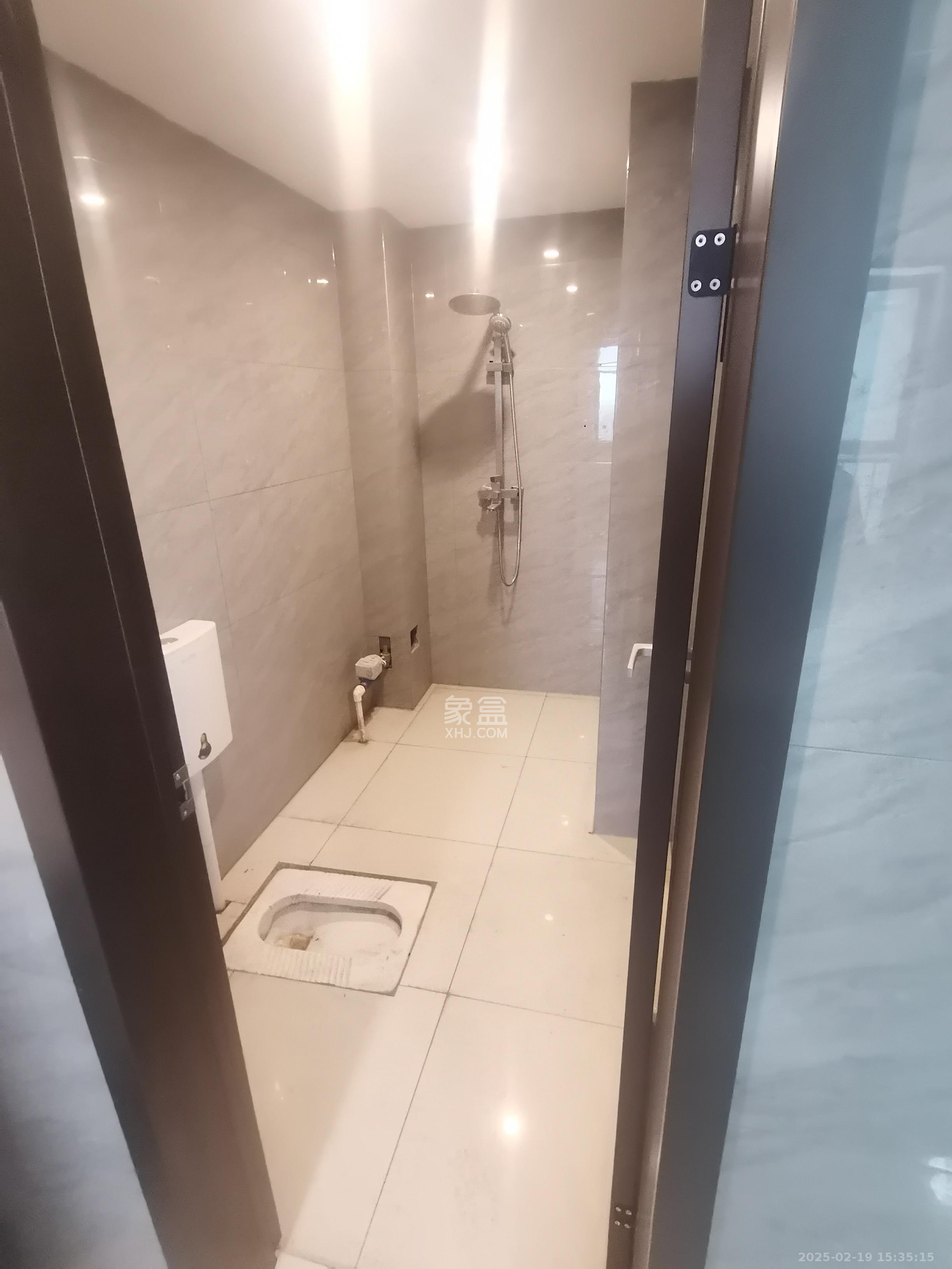 果遇微住宅(筑安雅居) 1室1厅1卫 1300.0元/月 果遇微住宅(筑安雅居) 1室1厅1卫 1300.0元/月室内图