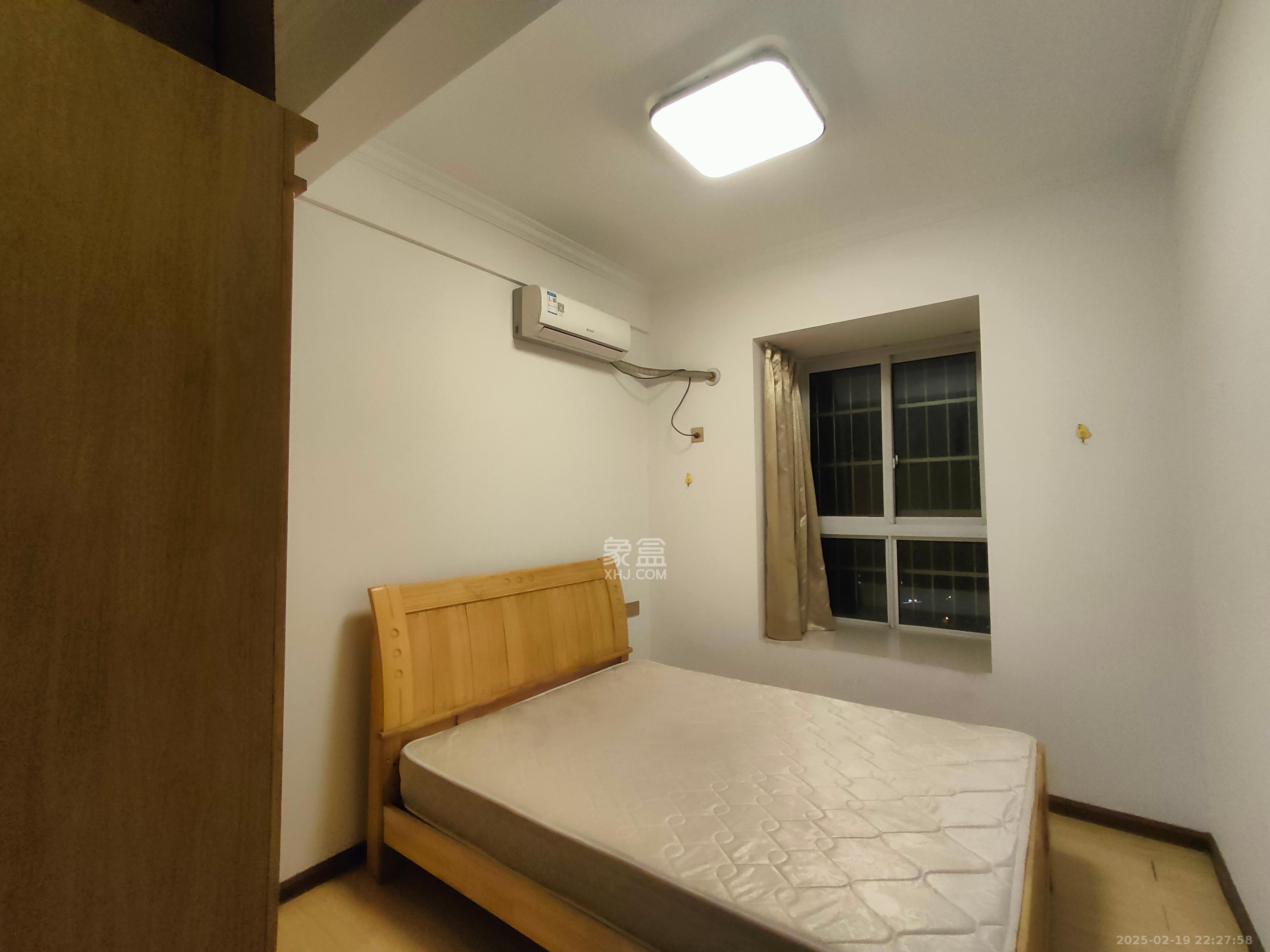 中房F联邦  2室2厅1卫    1900.0元/月室内图