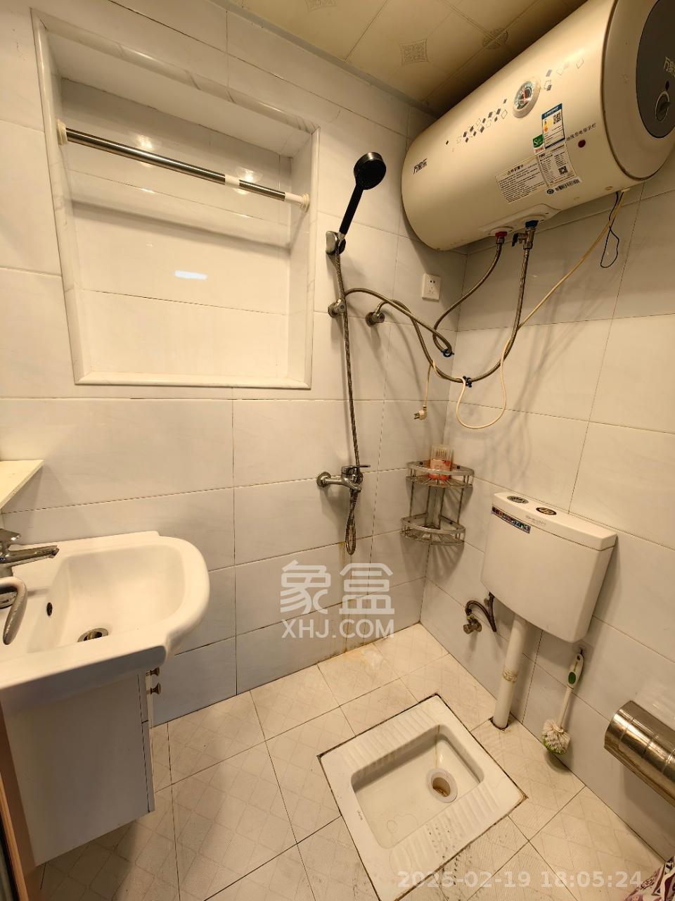 嘉顺苑  1室0厅1卫   1300.00元/月室内图