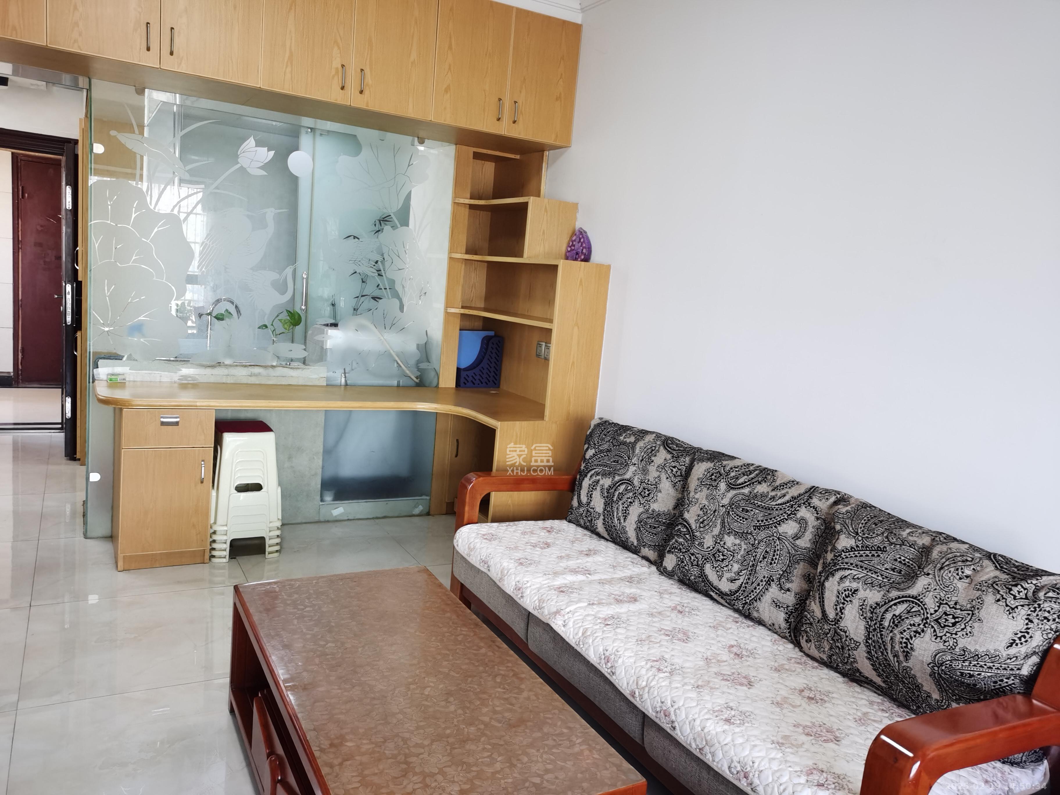 世纪桃花苑 1室1厅1卫 1400.0元/月 世纪桃花苑 1室1厅1卫 1400.0元/月室内图