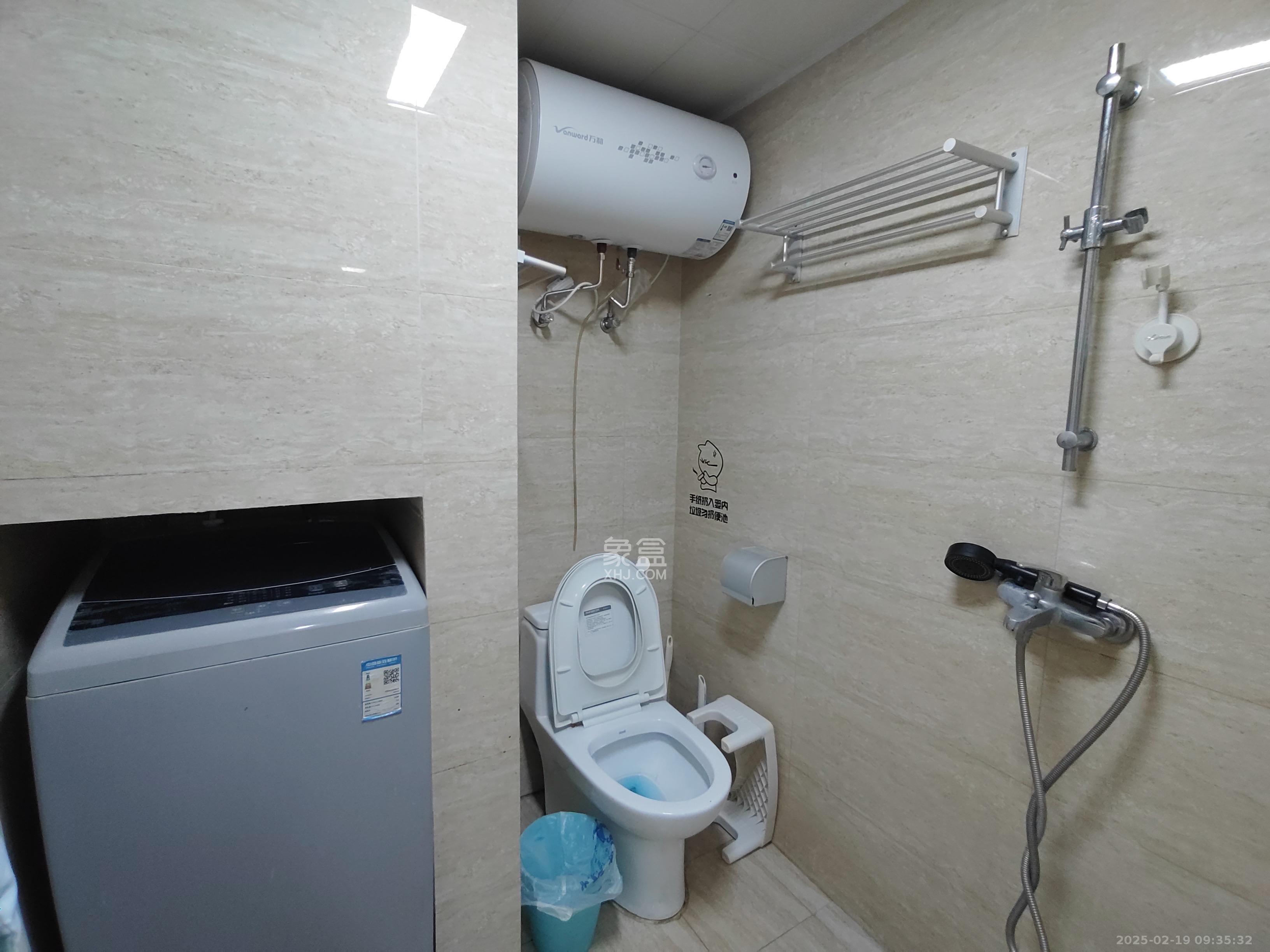 五江天街北区  1室1厅1卫    1500.0元/月 五江天街北区  1室1厅1卫    1500.0元/月室内图