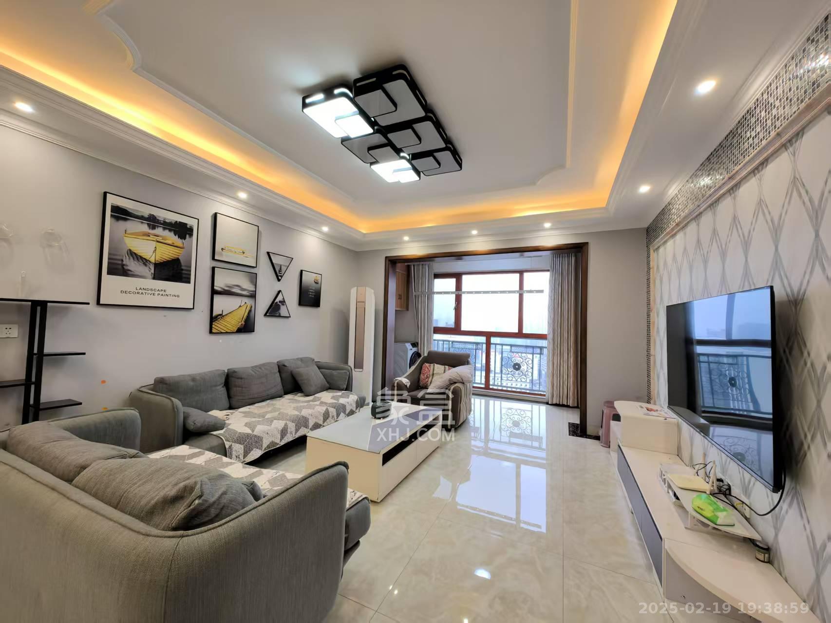 东方名苑臻锦园 3室2厅2卫 2800.0元/月 东方名苑臻锦园 3室2厅2卫 2800.0元/月室内图