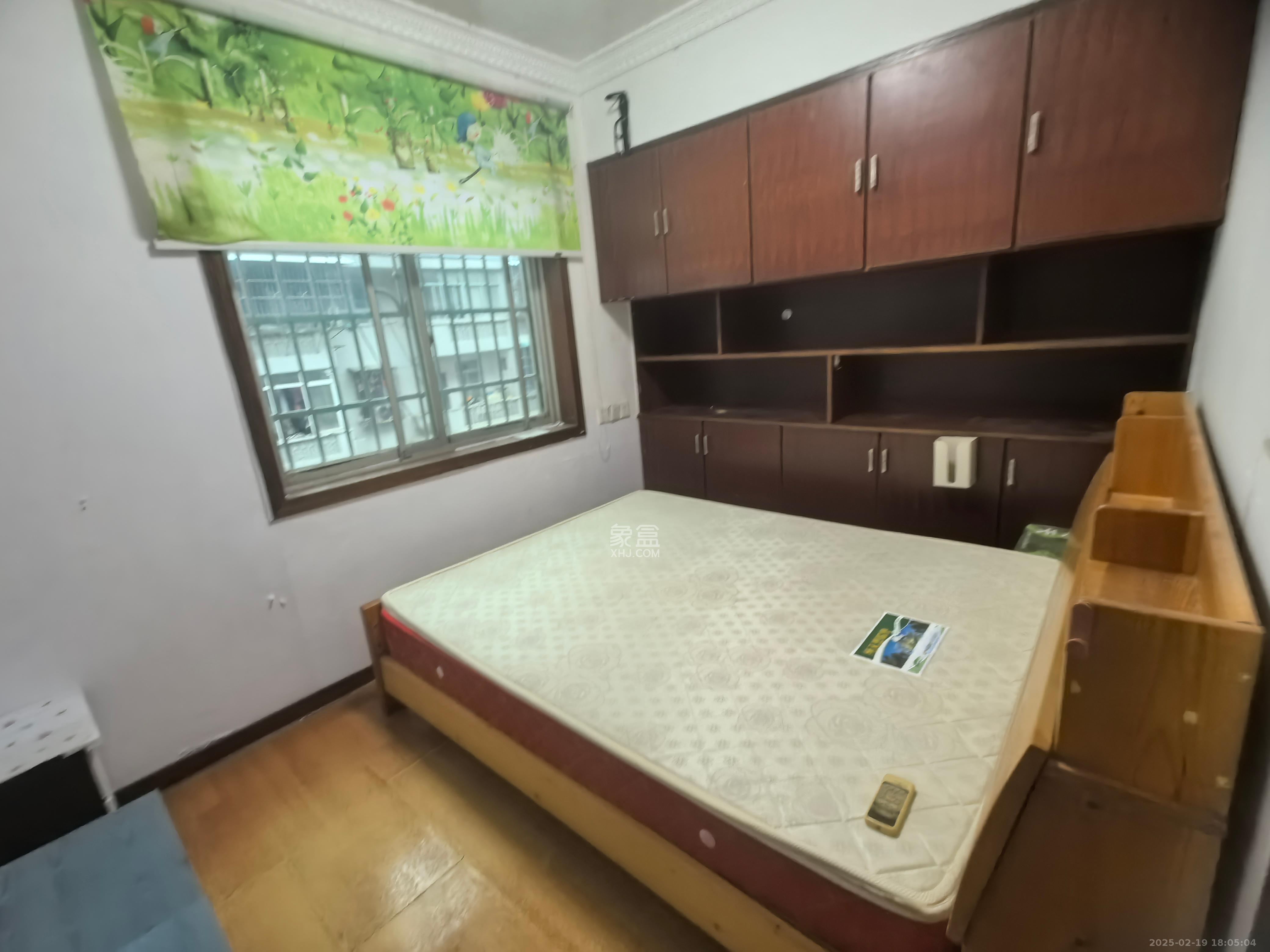 百善台小区  2室1厅1卫   1700.00元/月室内图