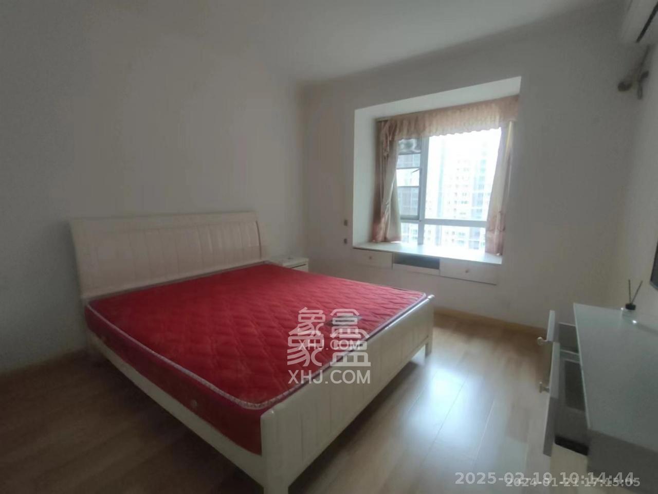 恒广国际景园一二区 3室2厅2卫 2600.0元/月 恒广国际景园一二区 3室2厅2卫 2600.0元/月室内图