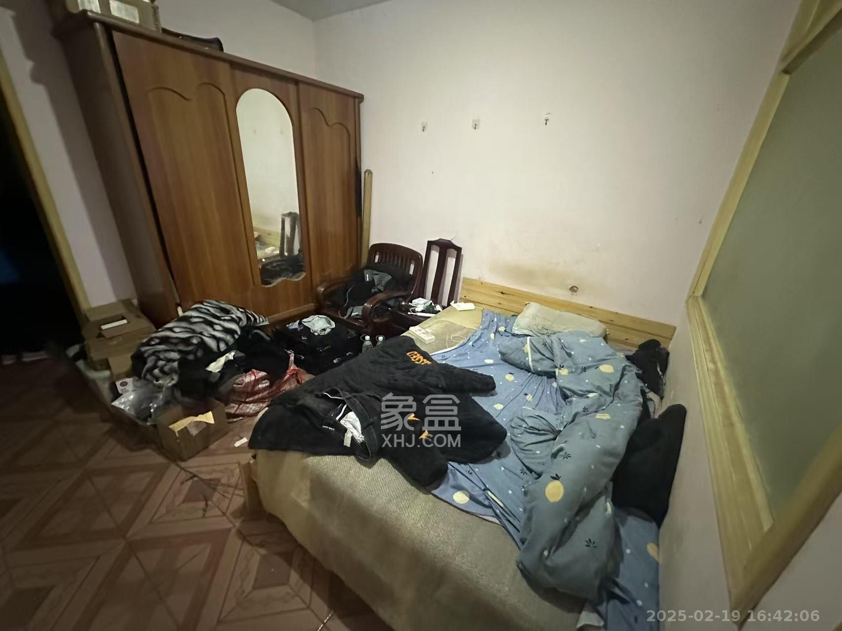 桐荫里社区 2室1厅1卫 1600.0元/月 桐荫里社区 2室1厅1卫 1600.0元/月室内图