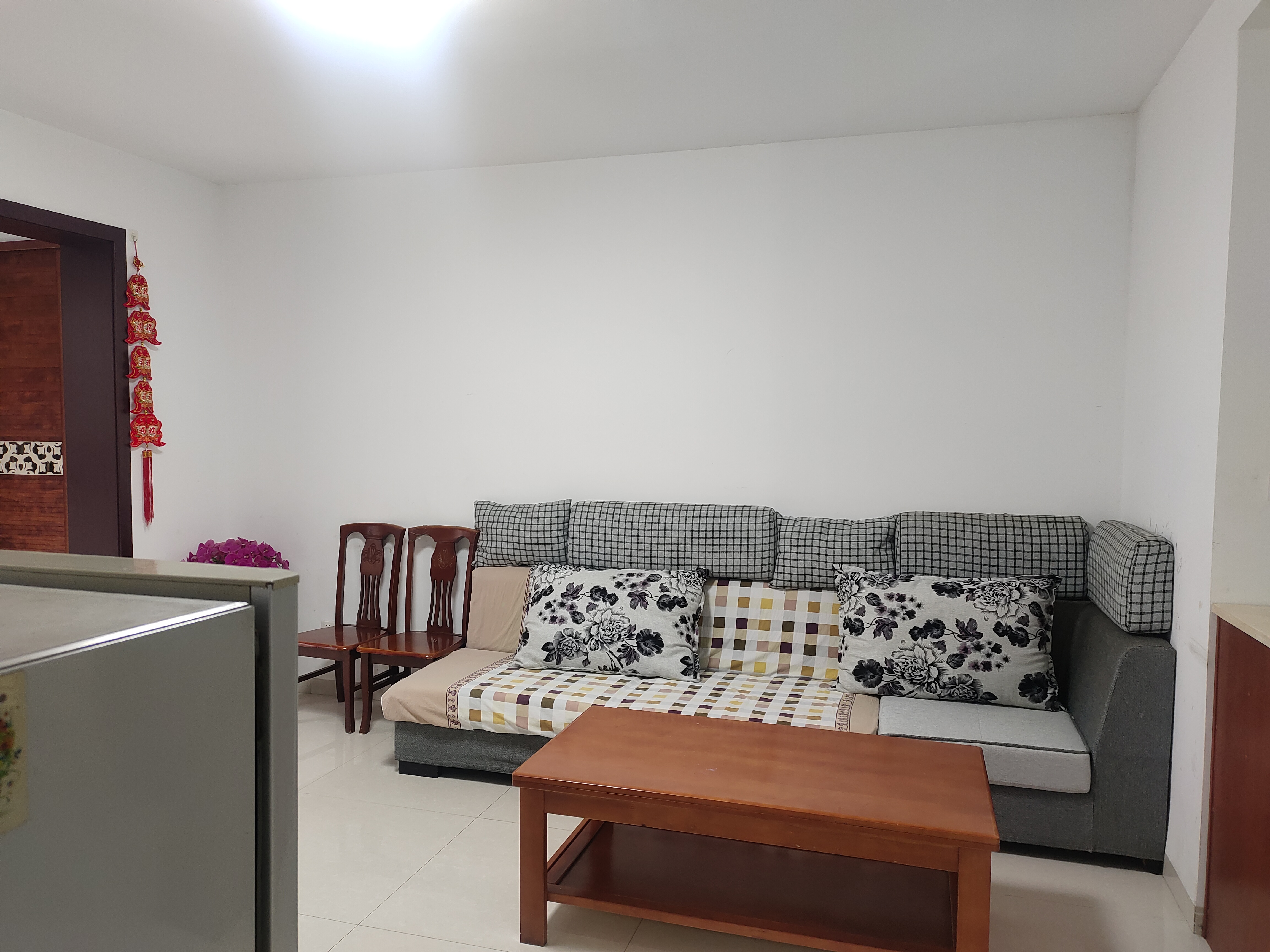 南坪安置小区南区 2室2厅1卫 1000.0元/月 南坪安置小区南区 2室2厅1卫 1000.0元/月室内图