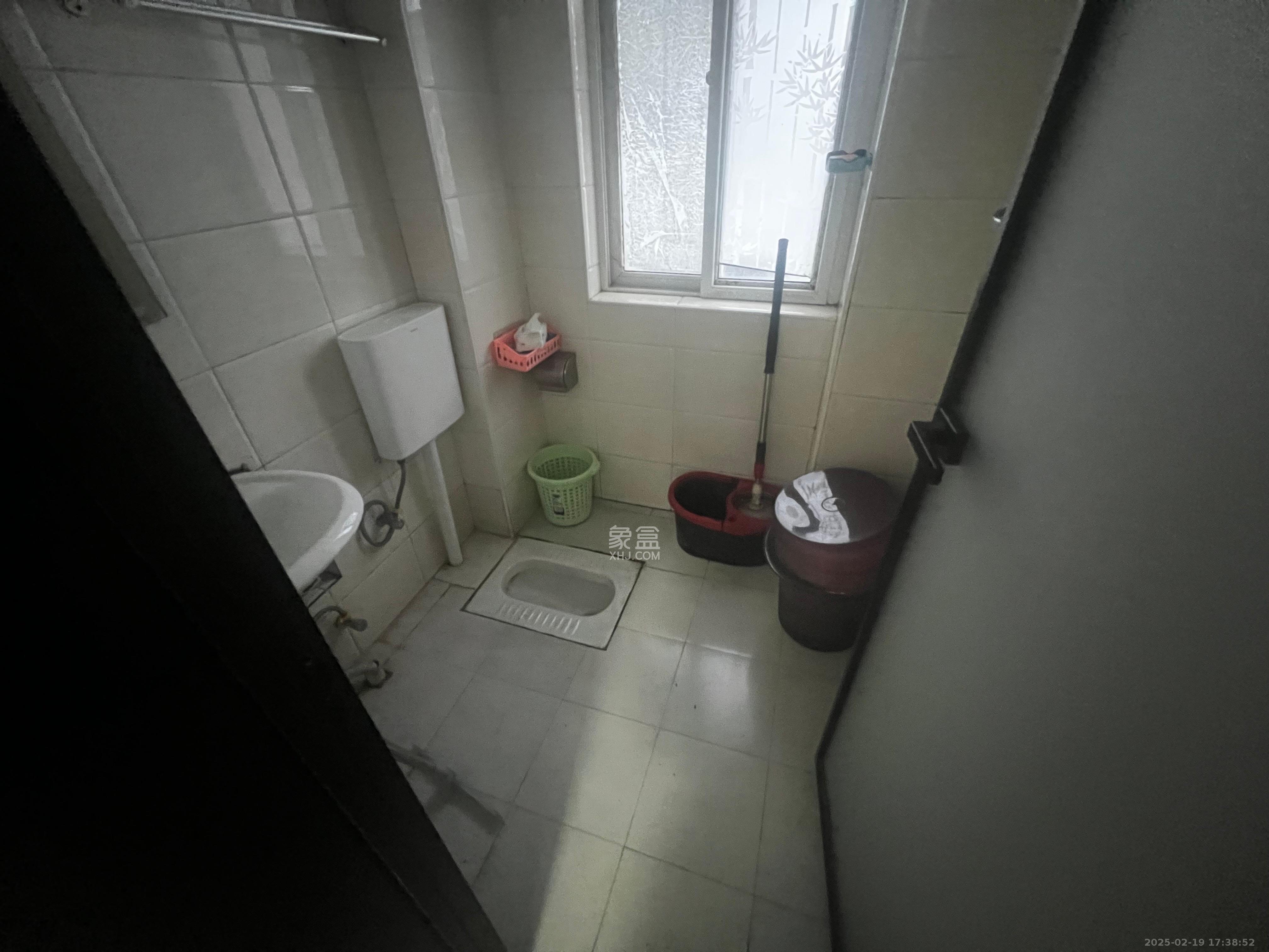 古汉名居  4室2厅2卫    3200.0元/月 古汉名居  4室2厅2卫    3200.0元/月室内图