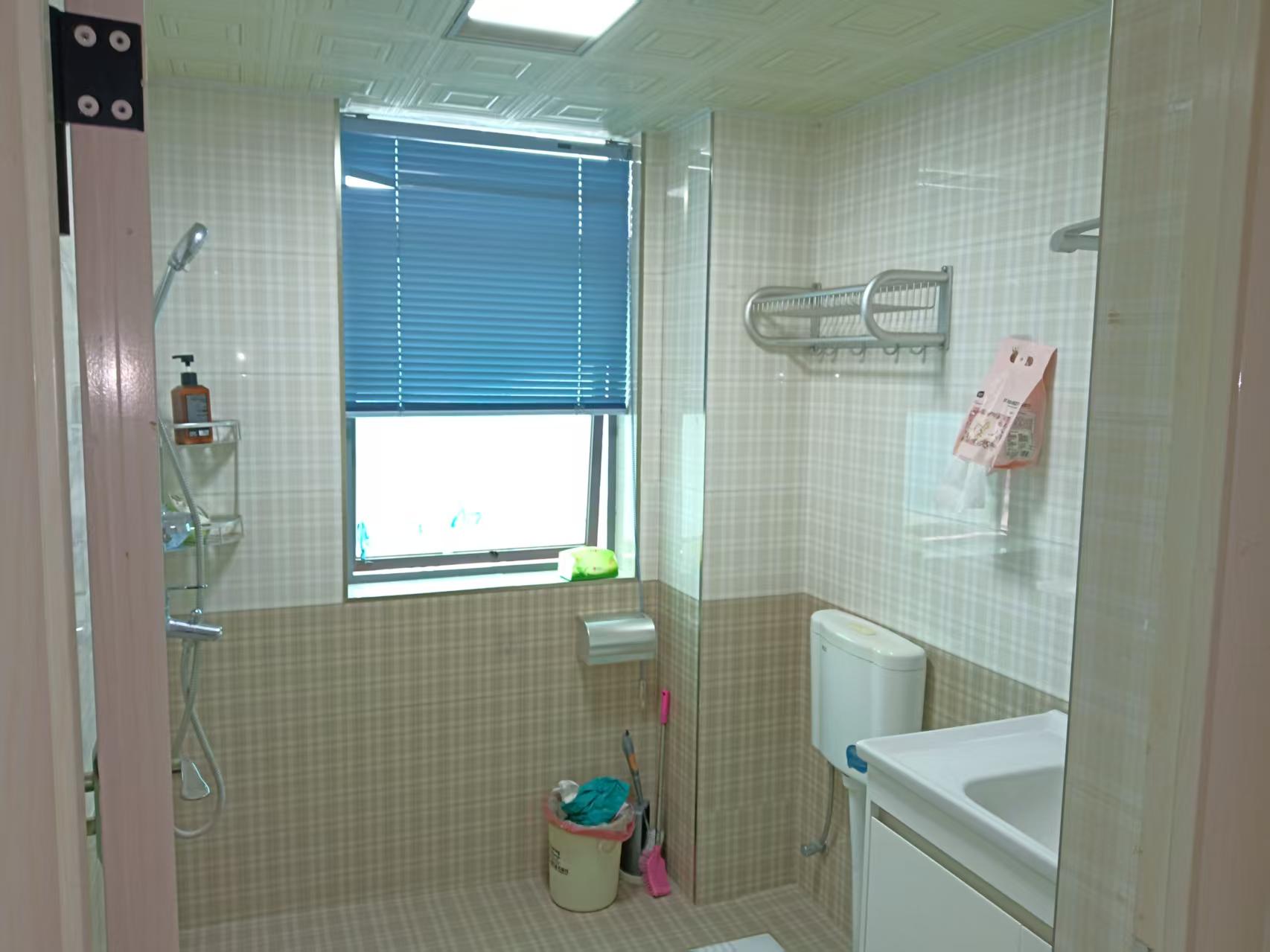 鹏利广场 3室2厅1卫 2000.0元/月 鹏利广场 3室2厅1卫 2000.0元/月室内图