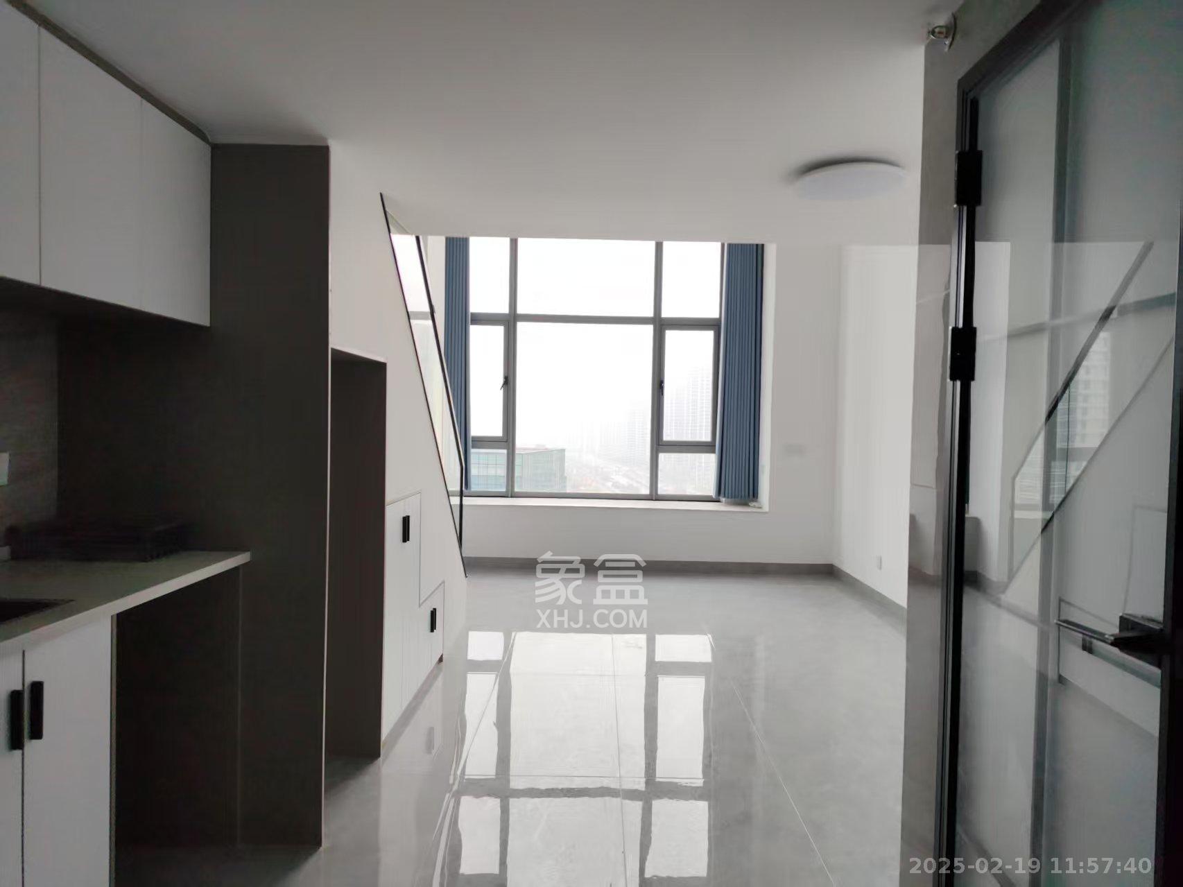 信诚湘江揽月(至善美景大厦) 1室1厅1卫 1700.0元/月 信诚湘江揽月(至善美景大厦) 1室1厅1卫 1700.0元/月室内图