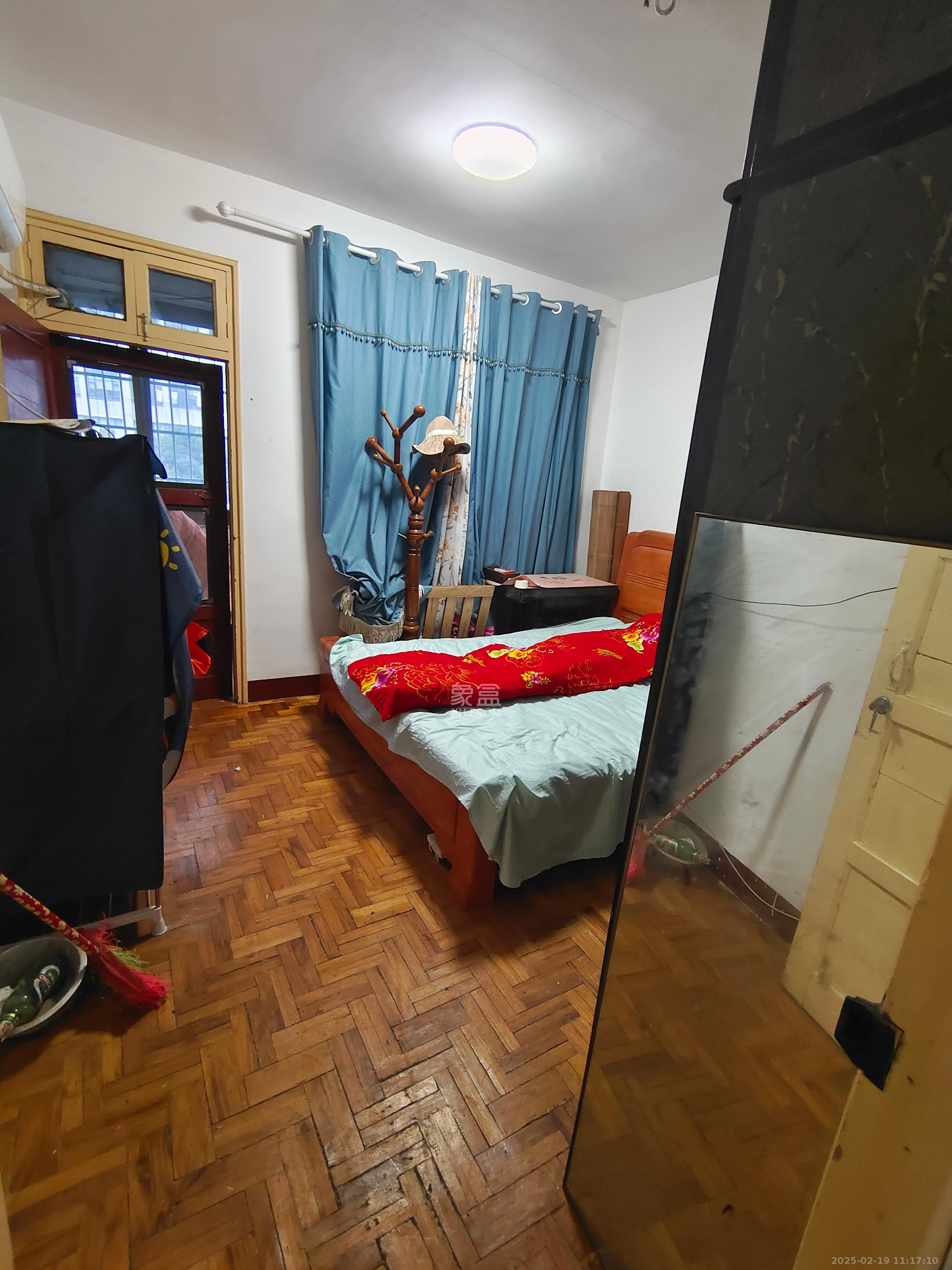 省勞衛(wèi)所宿舍（職防院小區(qū)）  2室1廳1衛(wèi)   1500.00元/月室內(nèi)圖