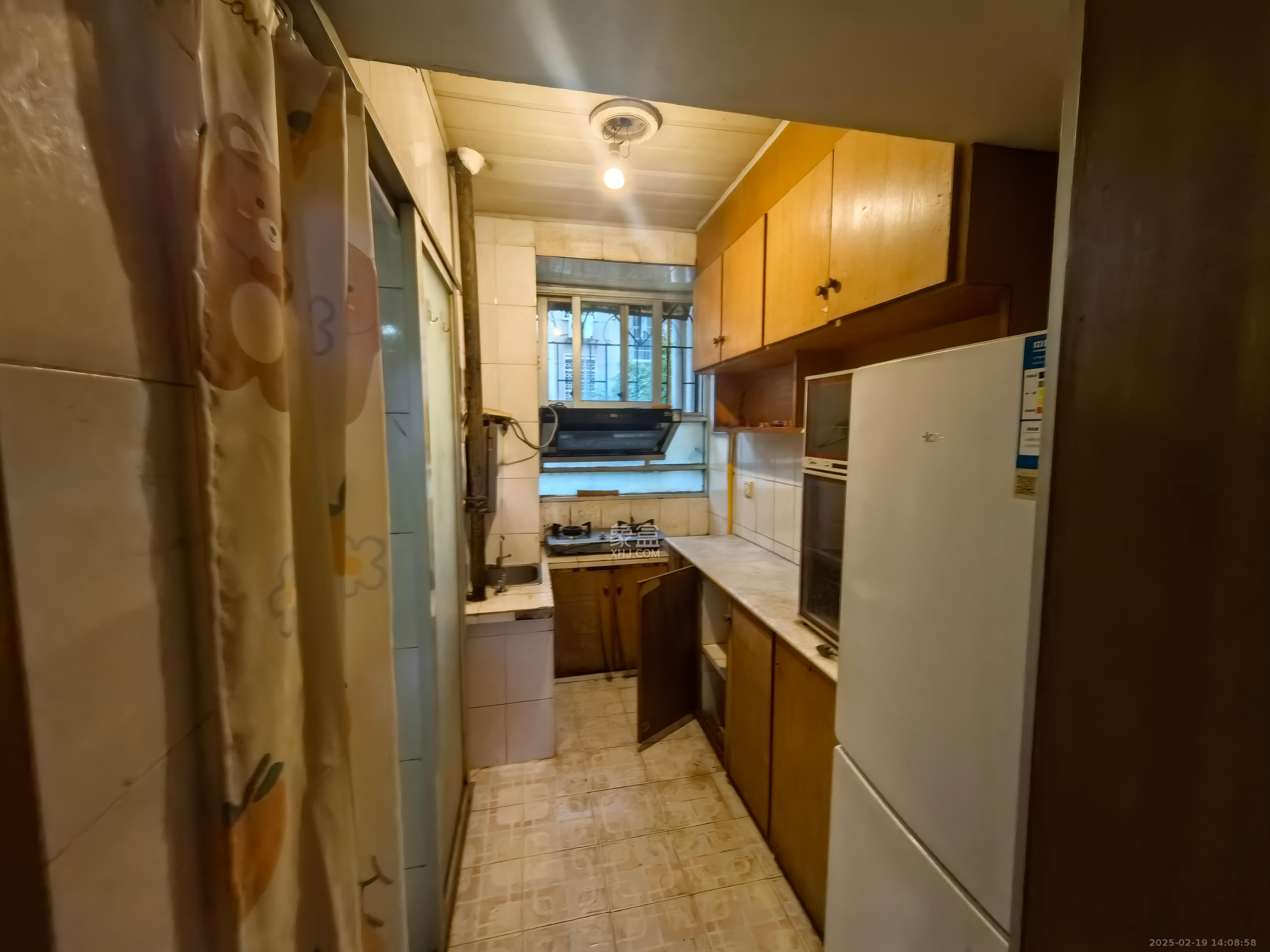 路桥宿舍 2室1厅1卫 1300.0元/月 路桥宿舍 2室1厅1卫 1300.0元/月室内图