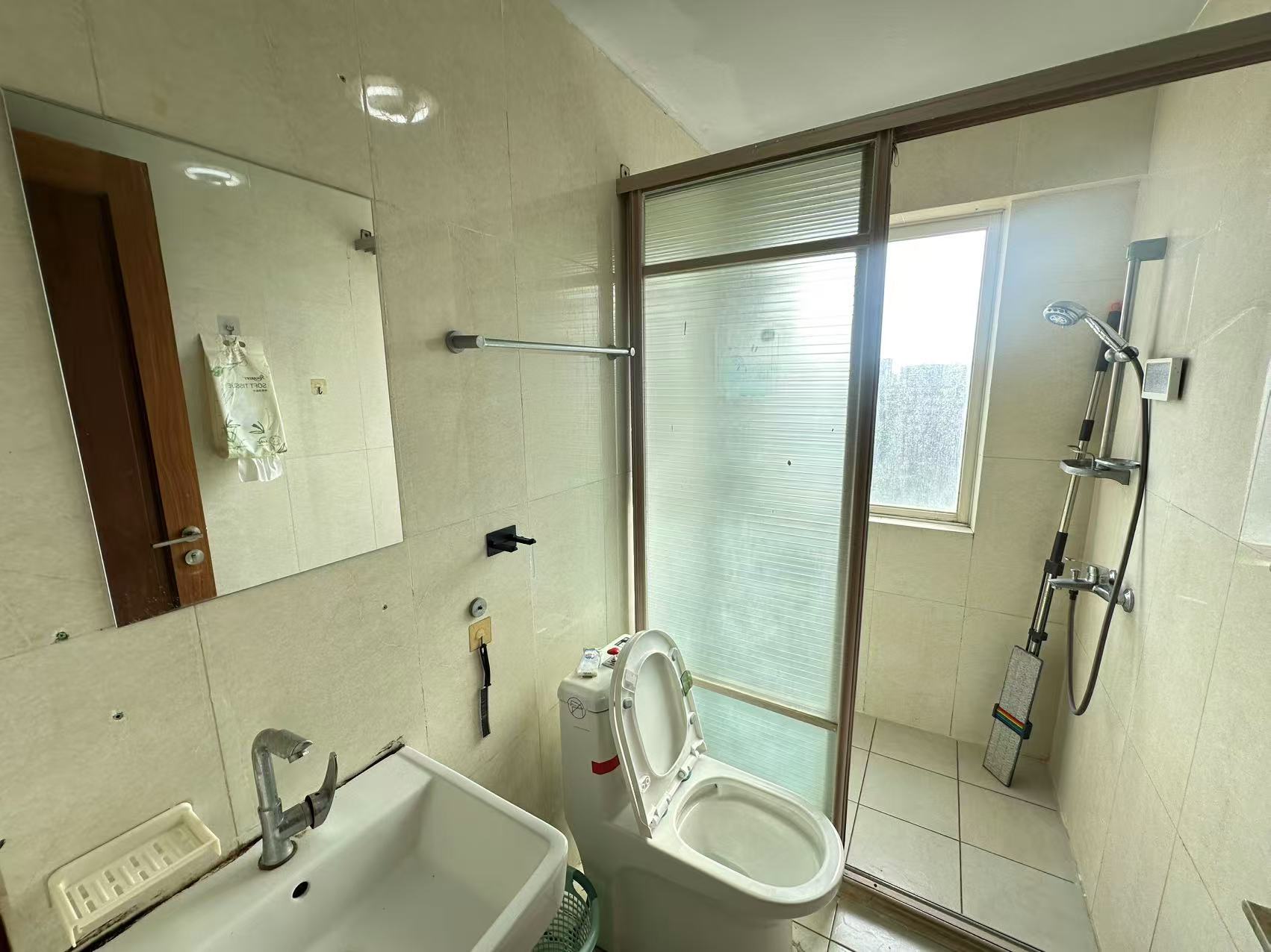 海悦国际 2室2厅1卫 110.0万 海悦国际 2室2厅1卫 110.0万室内图