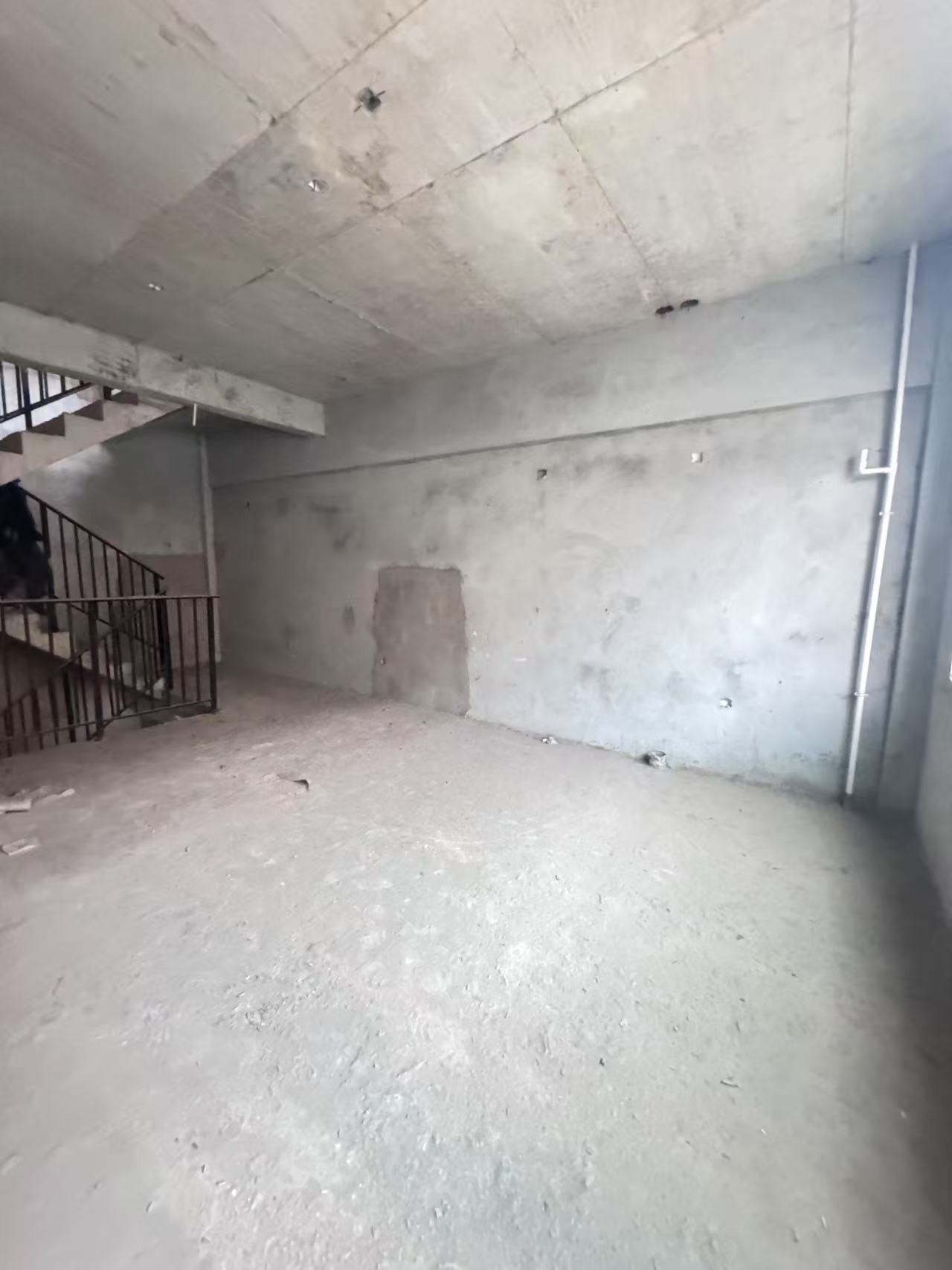 华耀城  3室1厅1卫   600.00元/月室内图