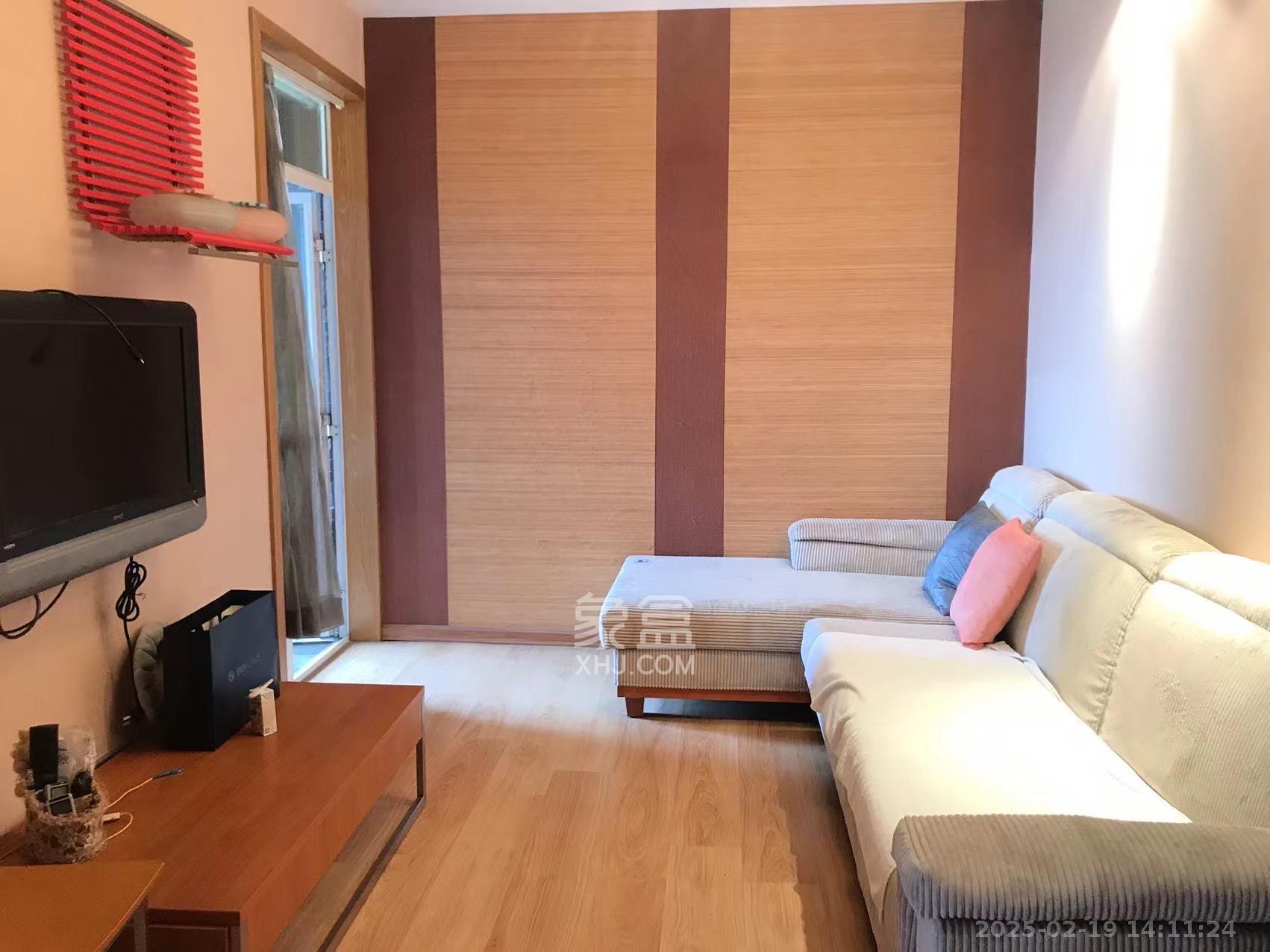 芙蓉公馆 1室0厅0卫 2400.0元/月 芙蓉公馆 1室0厅0卫 2400.0元/月室内图