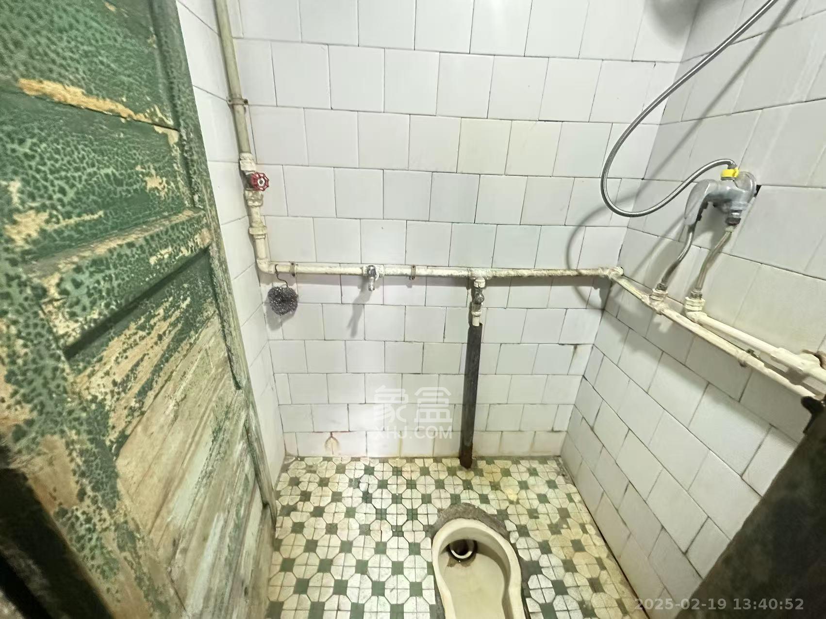 妹子山社区(曙光社区) 1室1厅1卫 1200.0元/月 妹子山社区(曙光社区) 1室1厅1卫 1200.0元/月室内图