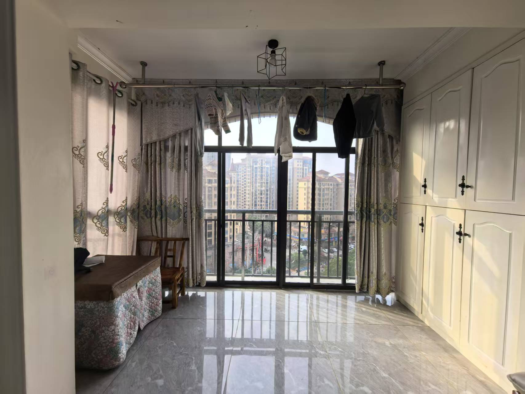 东方新城 3室2厅2卫 54.8万 东方新城 3室2厅2卫 54.8万室内图