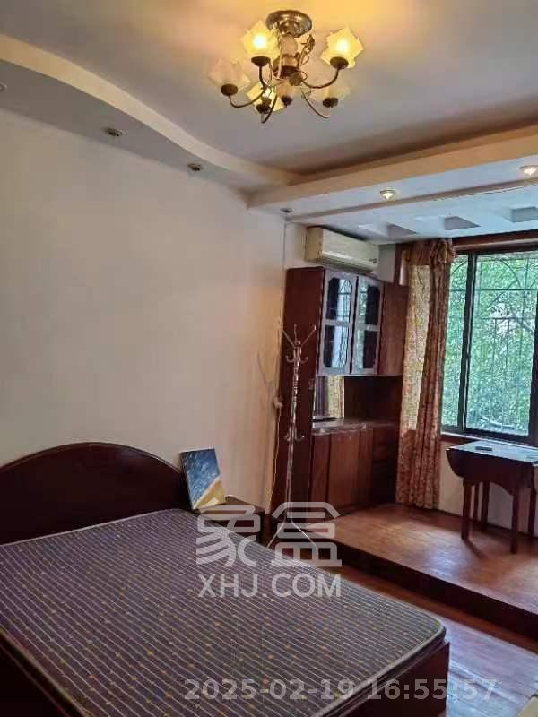 省粮食局宿舍北院 2室1厅1卫 1800.0元/月 省粮食局宿舍北院 2室1厅1卫 1800.0元/月室内图