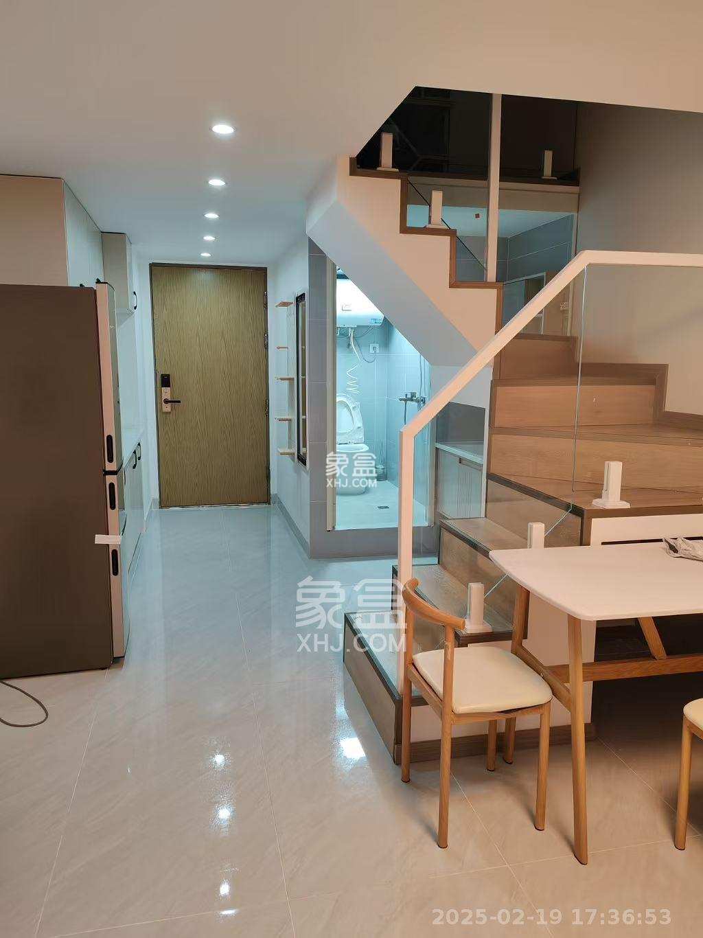 福晟翡翠湾 2室1厅1卫 2000.0元/月 福晟翡翠湾 2室1厅1卫 2000.0元/月室内图