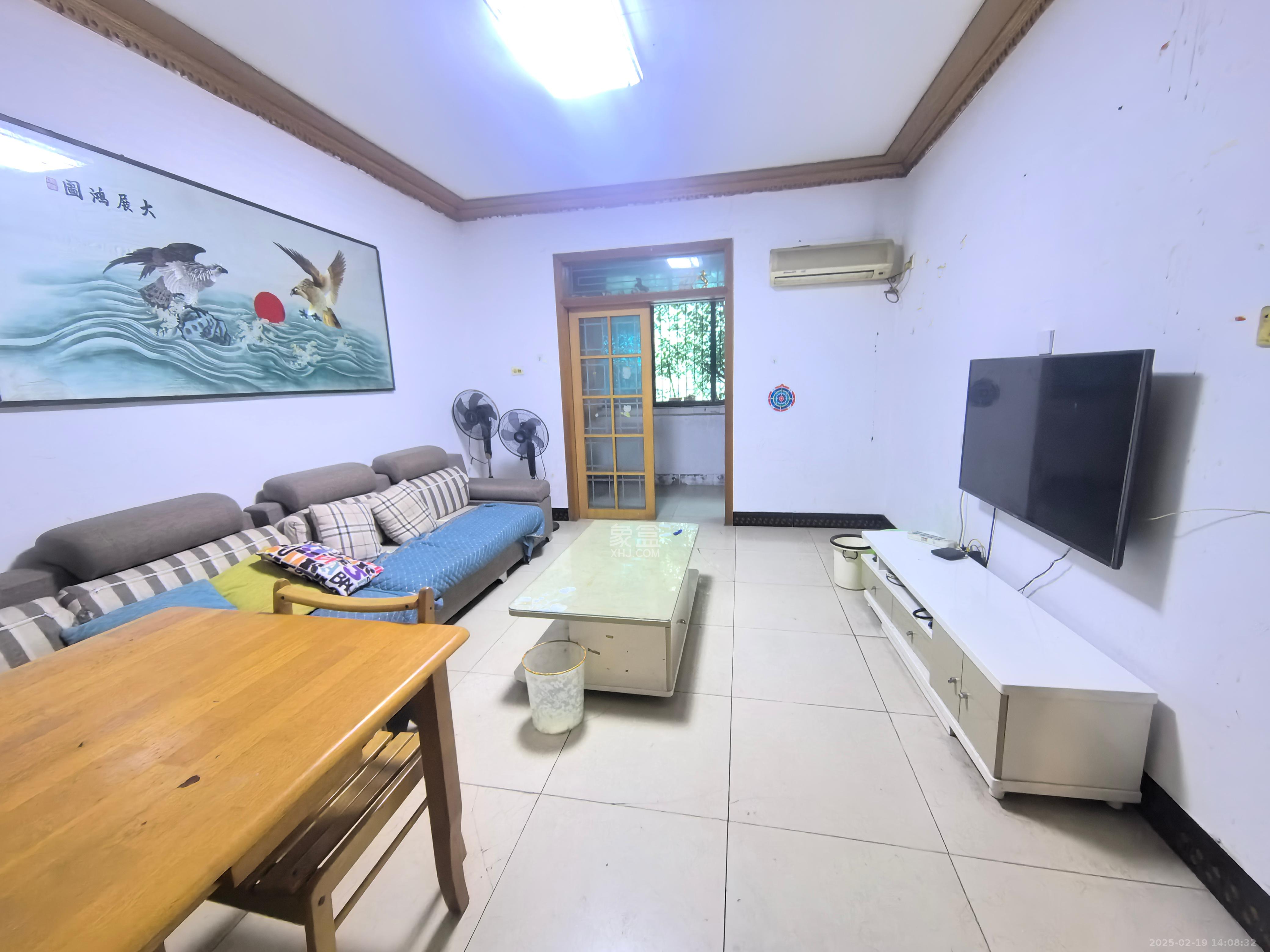 路桥宿舍 2室1厅1卫 1300.0元/月 路桥宿舍 2室1厅1卫 1300.0元/月室内图