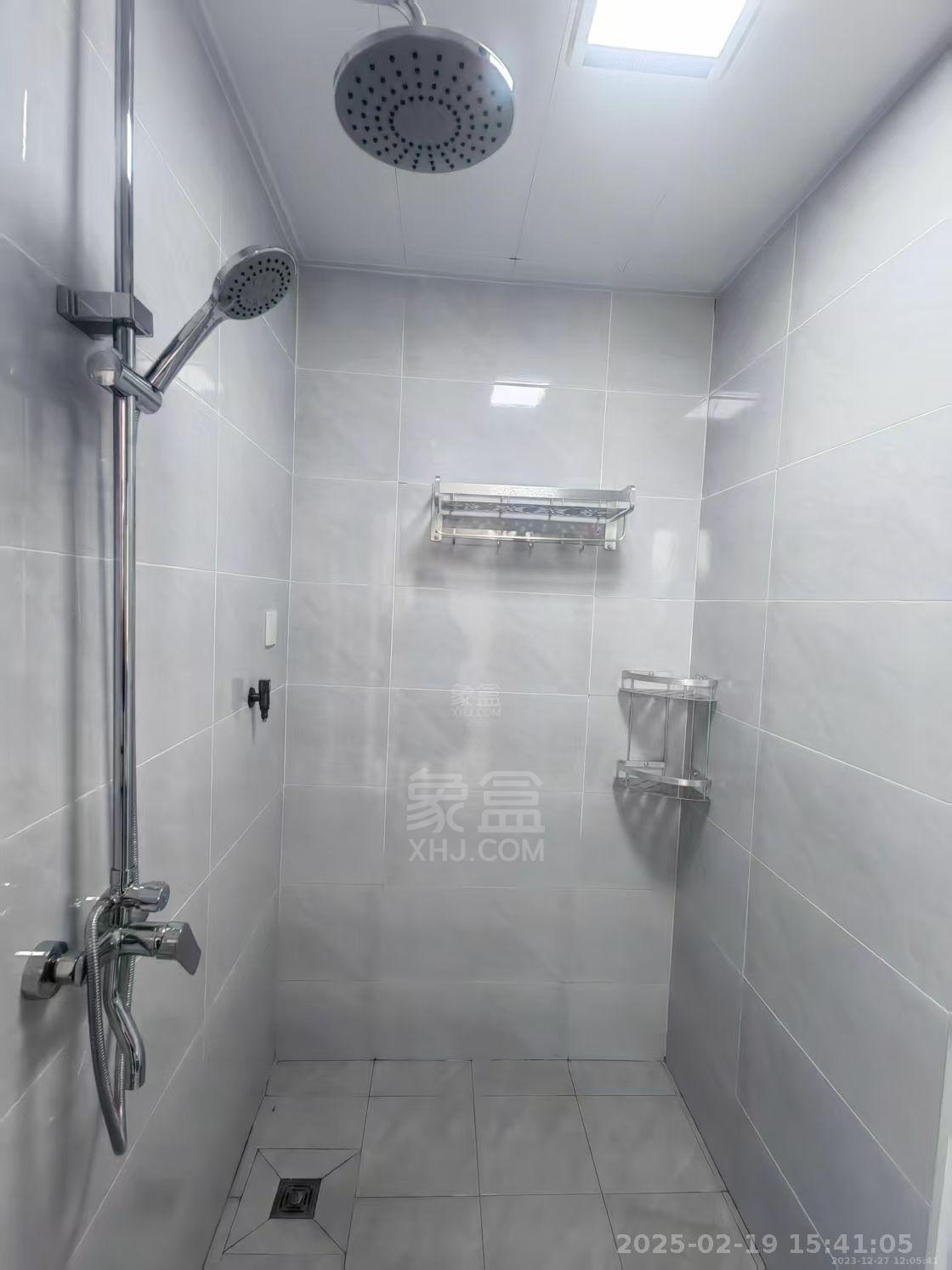 白鹤公馆 1室1厅0卫 2000.0元/月 白鹤公馆 1室1厅0卫 2000.0元/月室内图